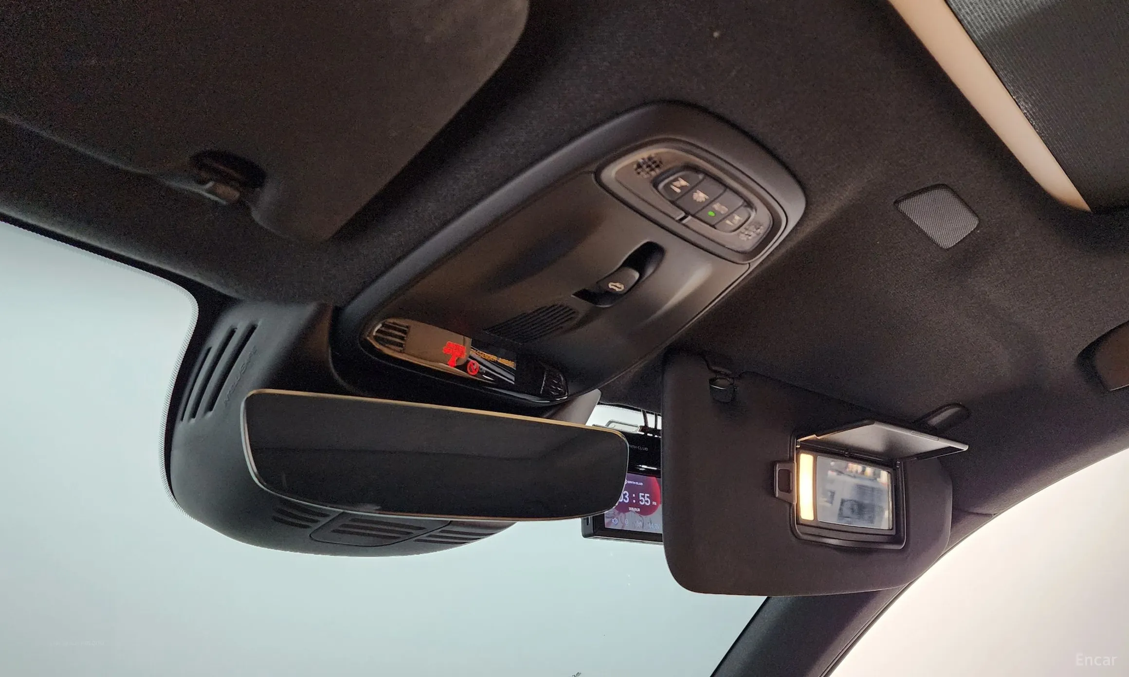 Volvo XC40 превью 17