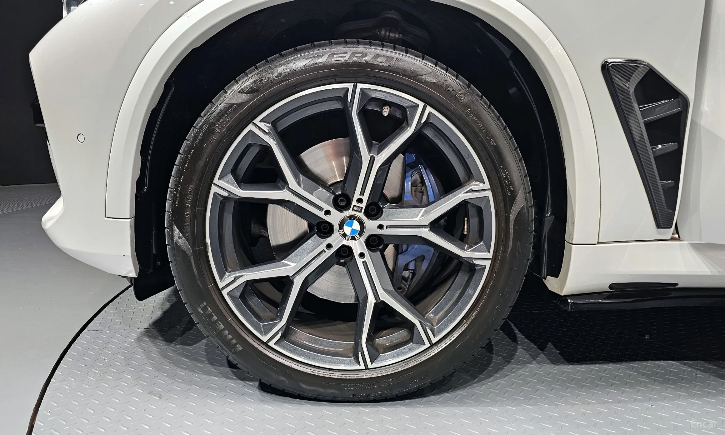 BMW X5 (G05) превью 5
