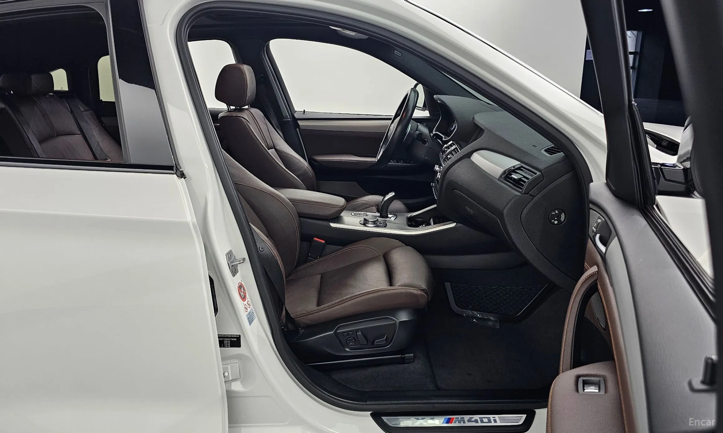 BMW X4 (F26) превью 10