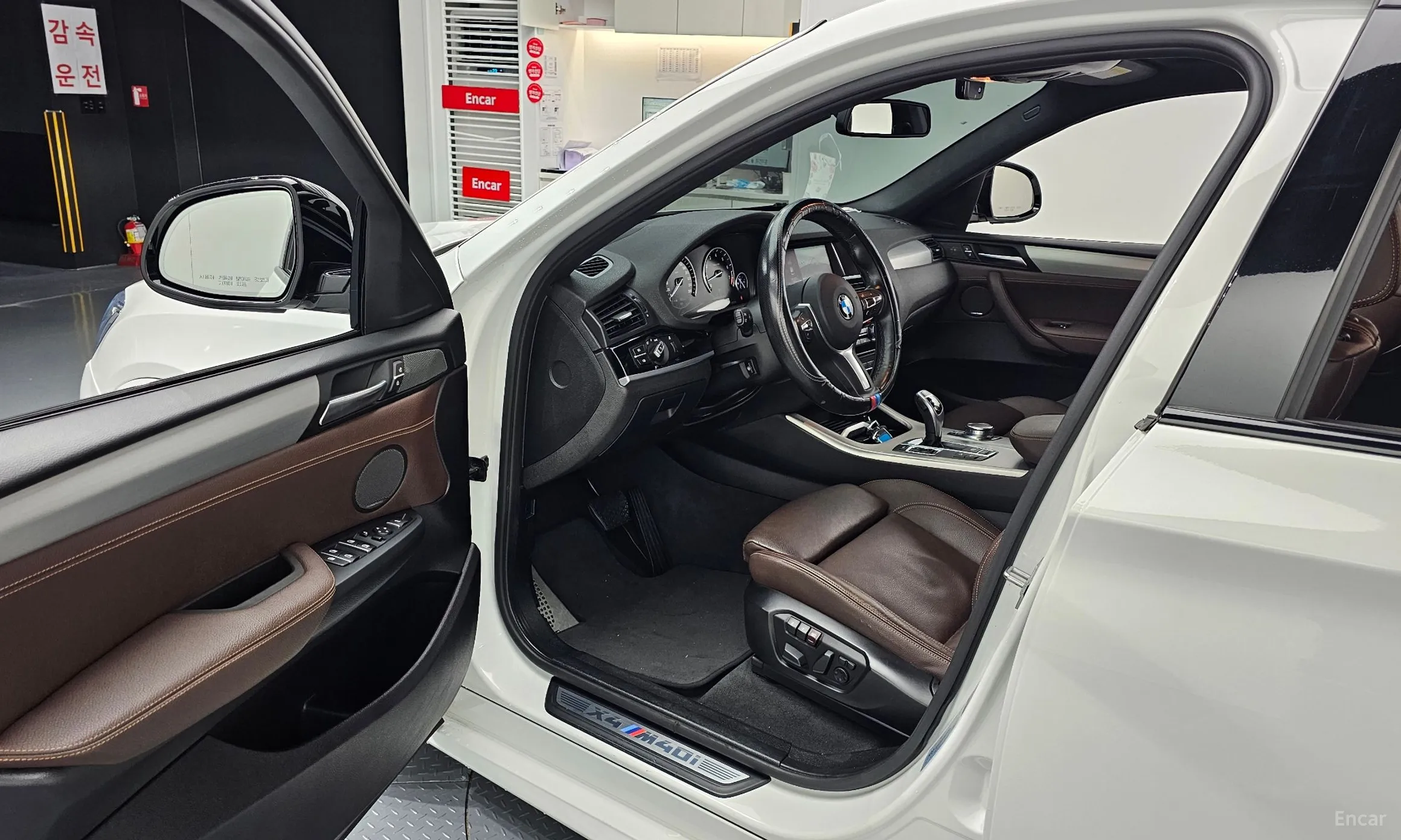BMW X4 (F26) превью 11
