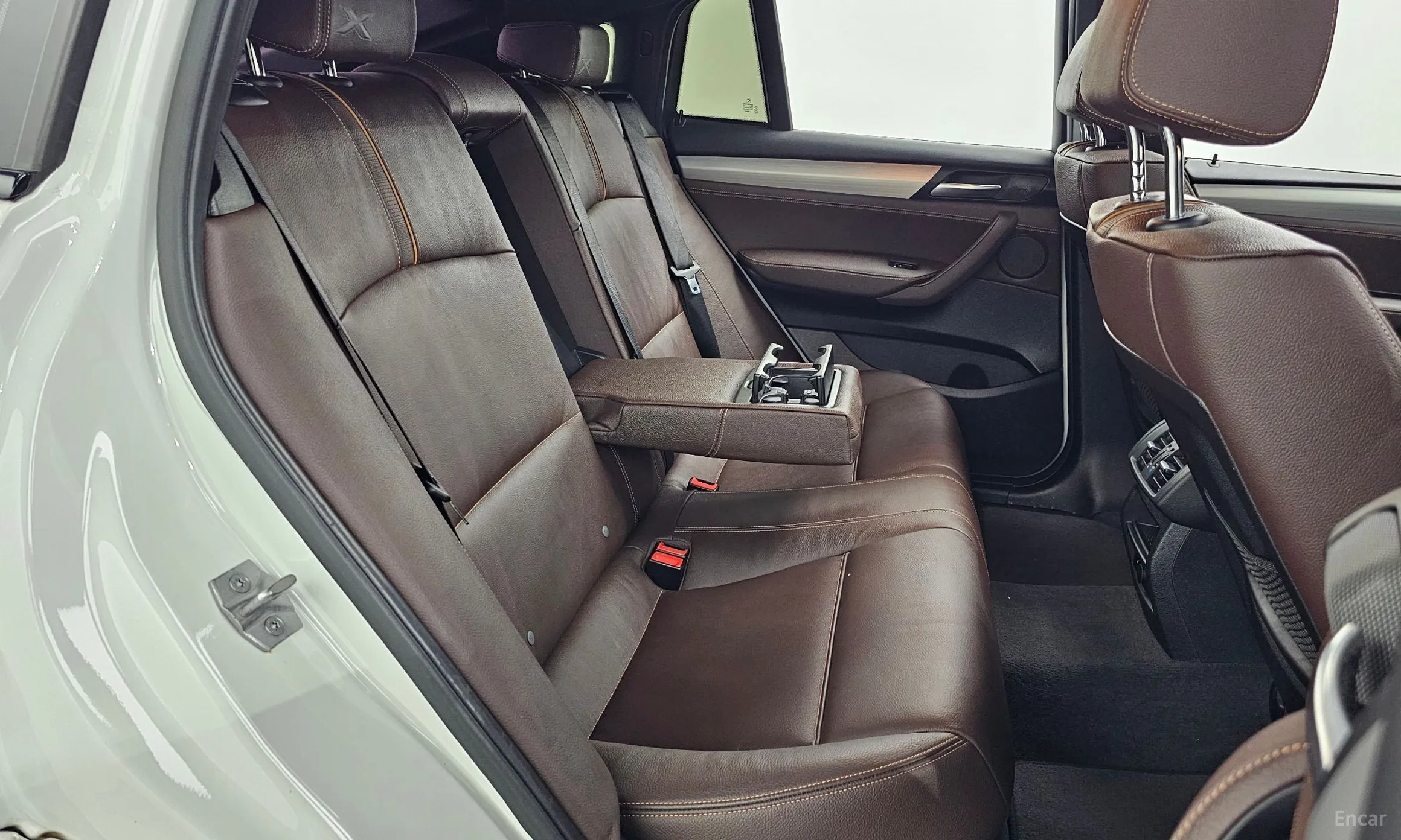 BMW X4 (F26) превью 12