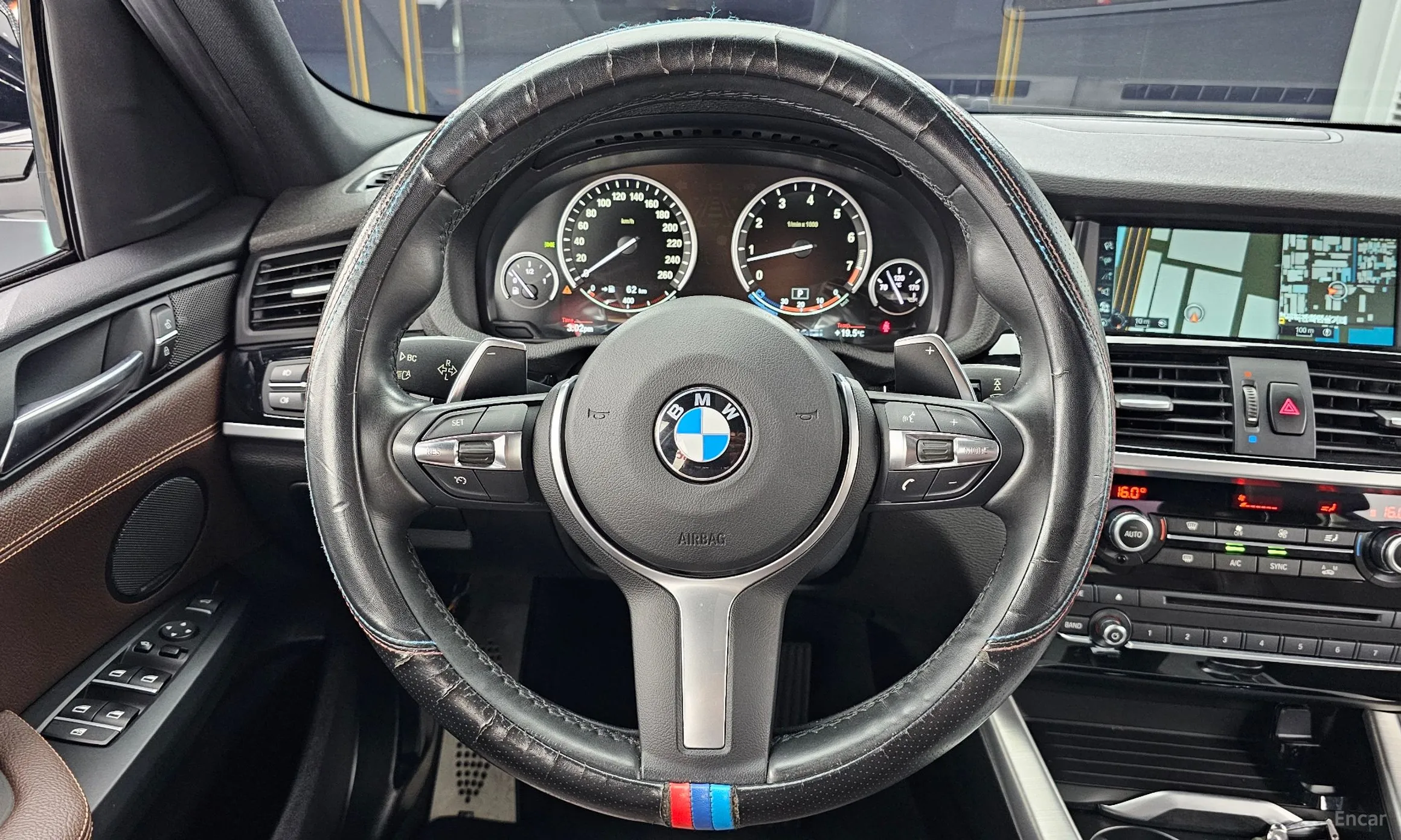 BMW X4 (F26) превью 13