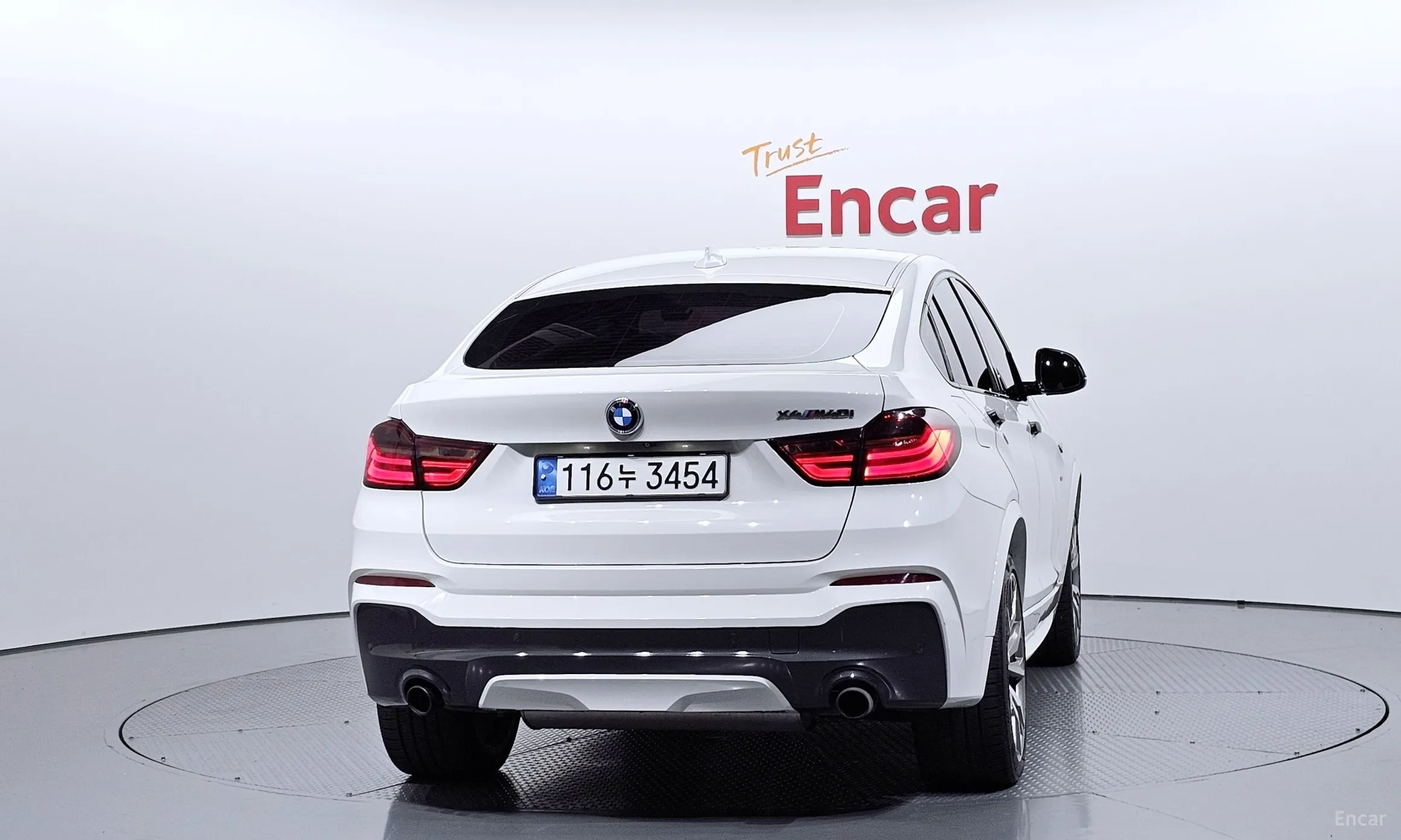 BMW X4 (F26) превью 4