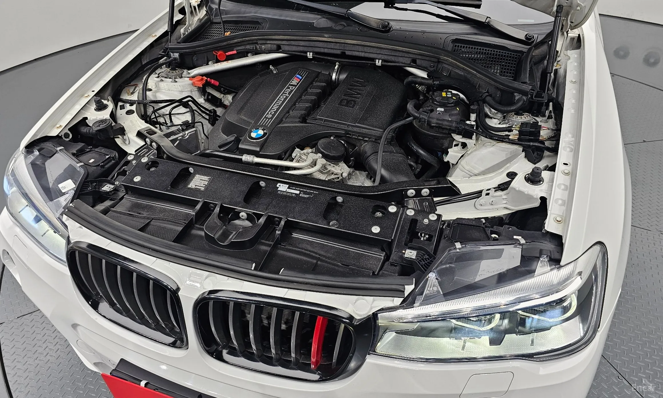 BMW X4 (F26) превью 6