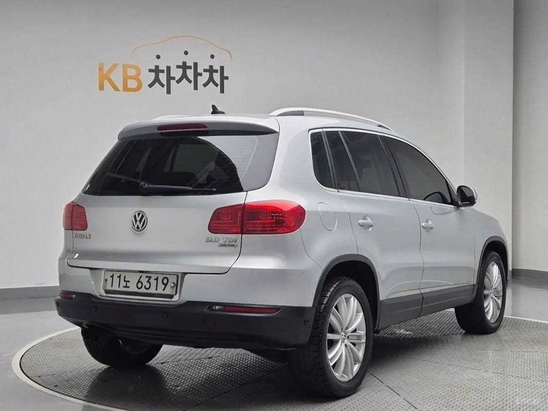Volkswagen New Tiguan превью 4