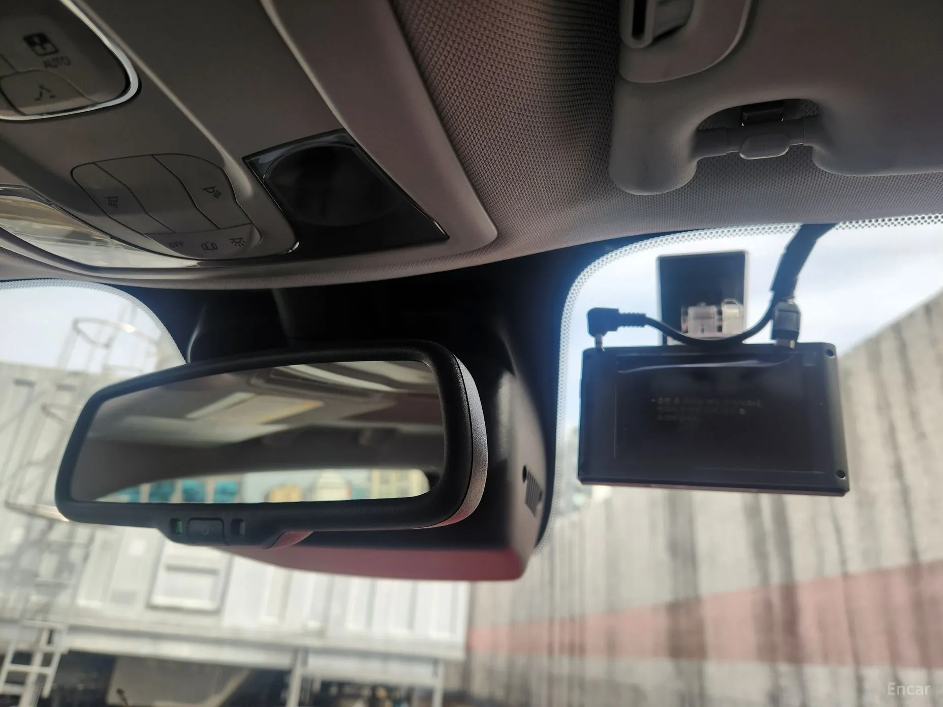 Jeep Renegade превью 13