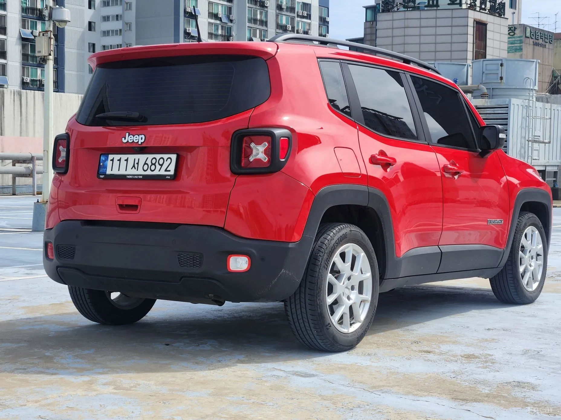 Jeep Renegade превью 3