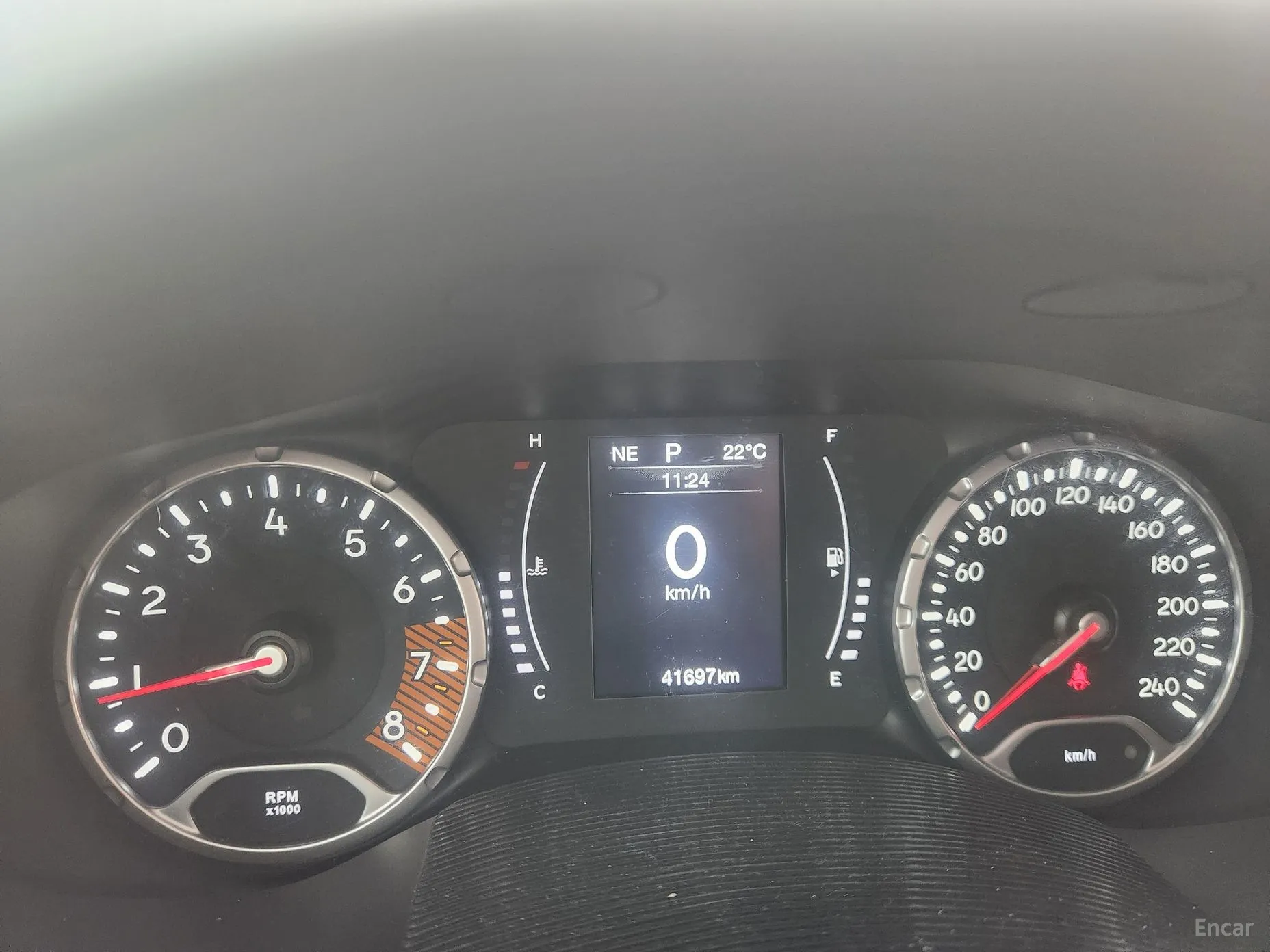 Jeep Renegade превью 7