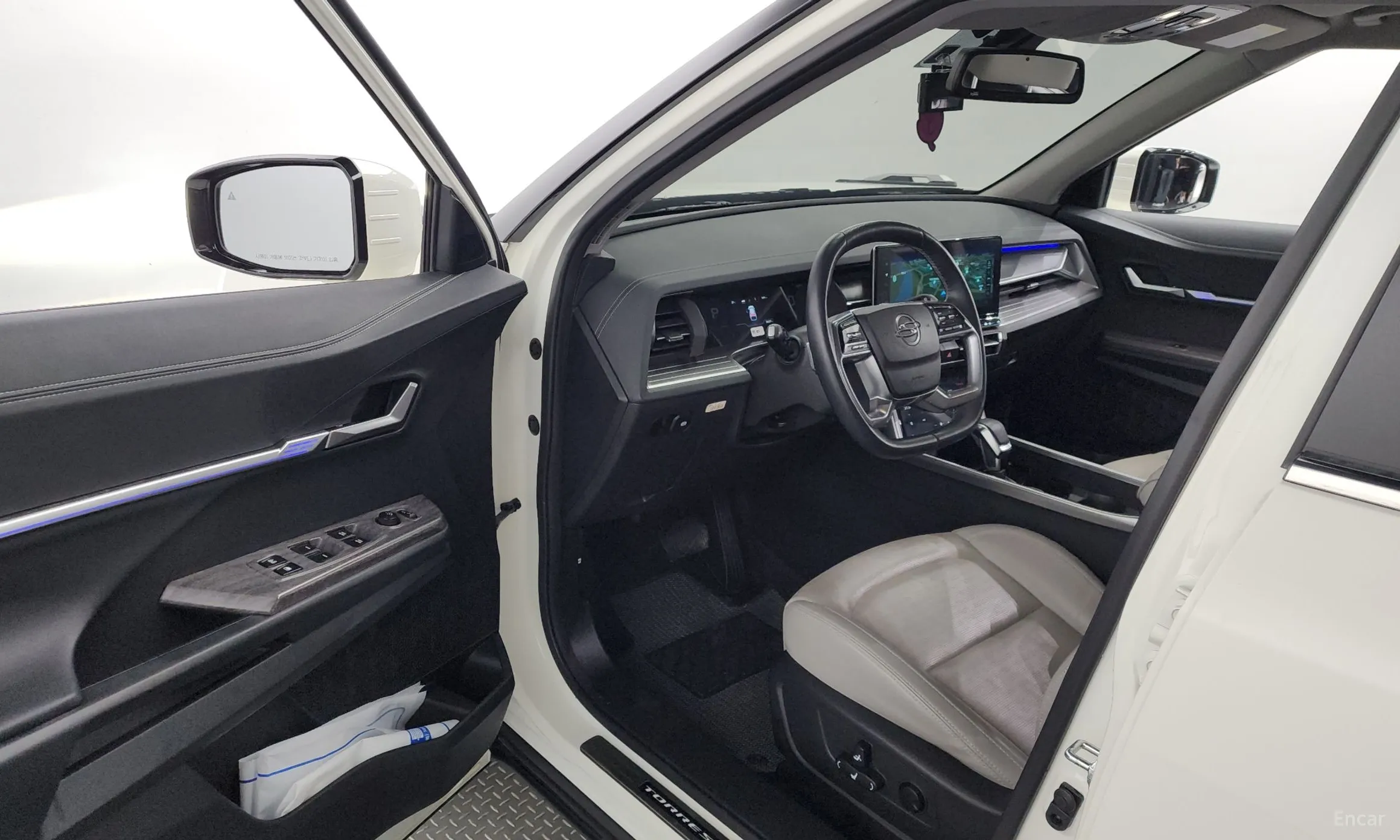KG Mobility (SsangYong) Torres превью 10