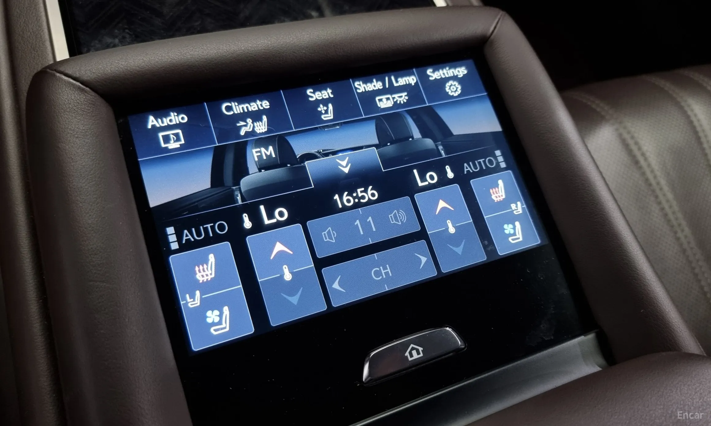 Lexus LS500h Gen 5 превью 20