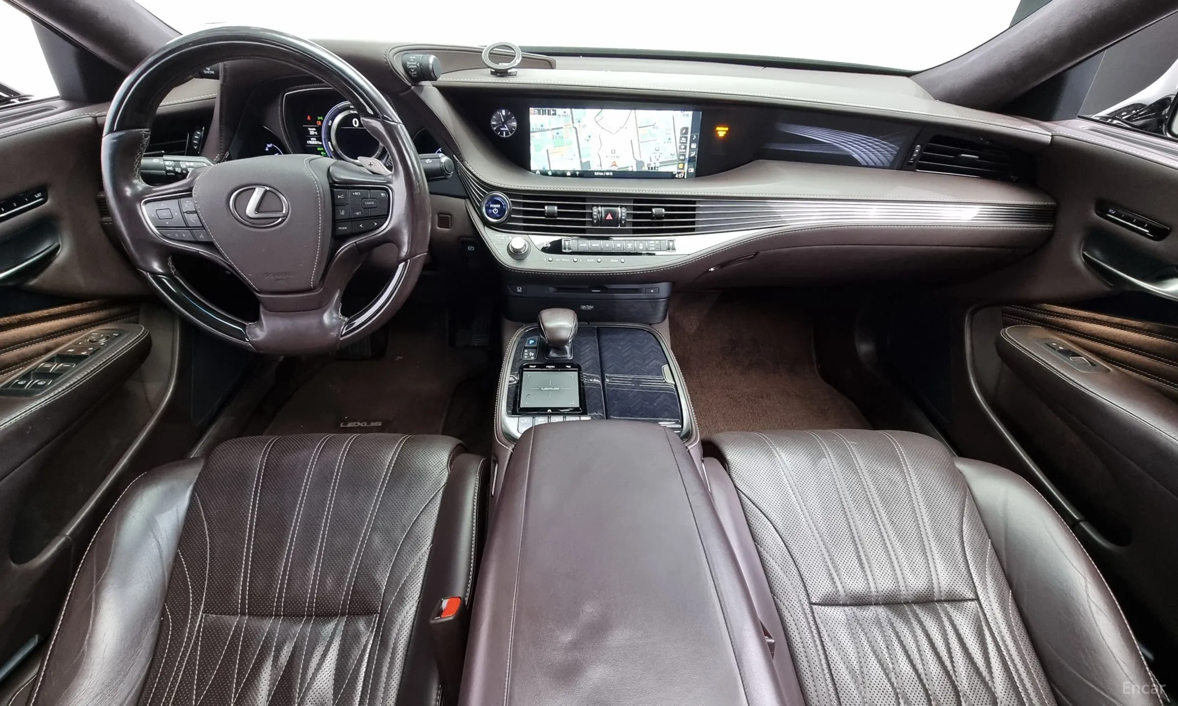 Lexus LS500h Gen 5 превью 7