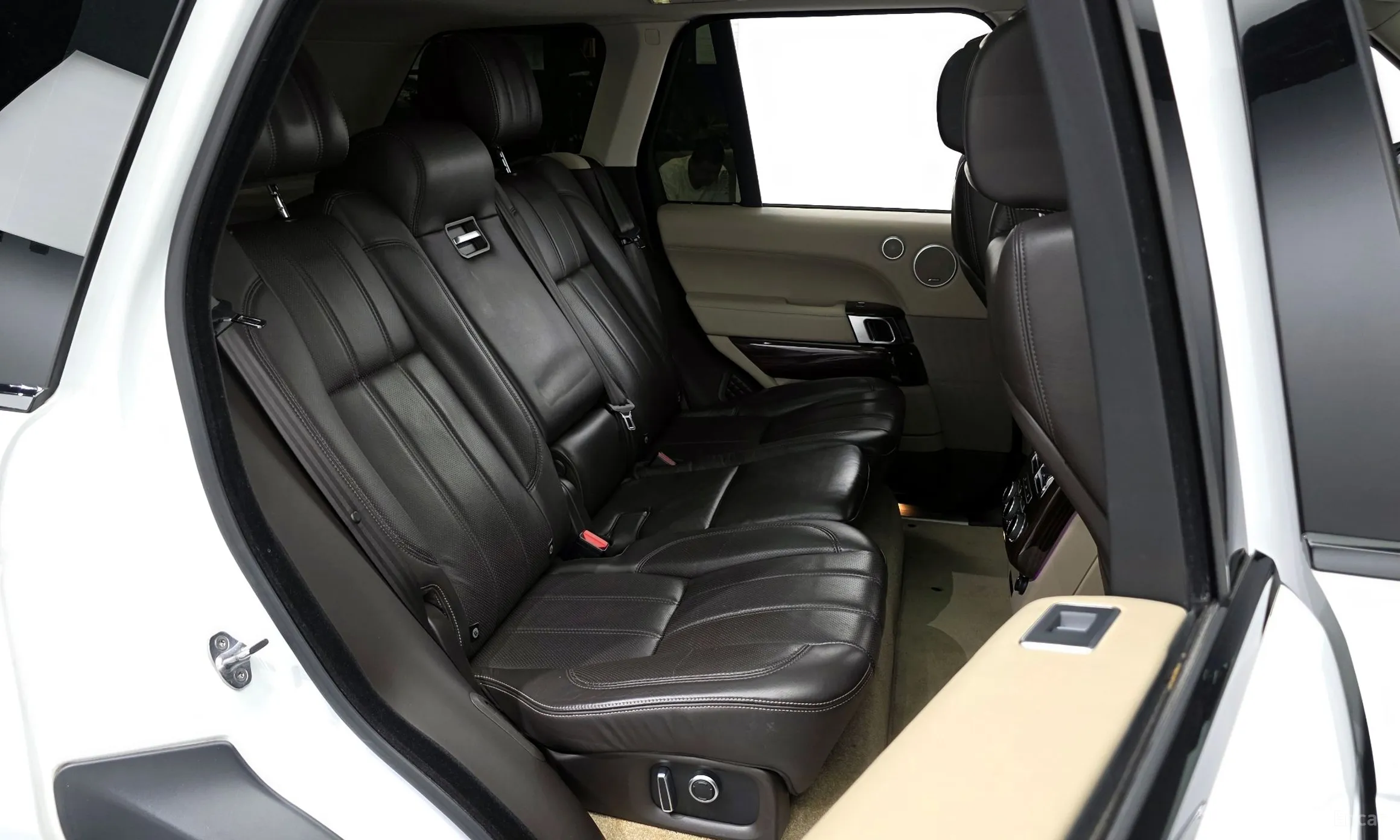 Land Rover Range Rover 4th Generation превью 12