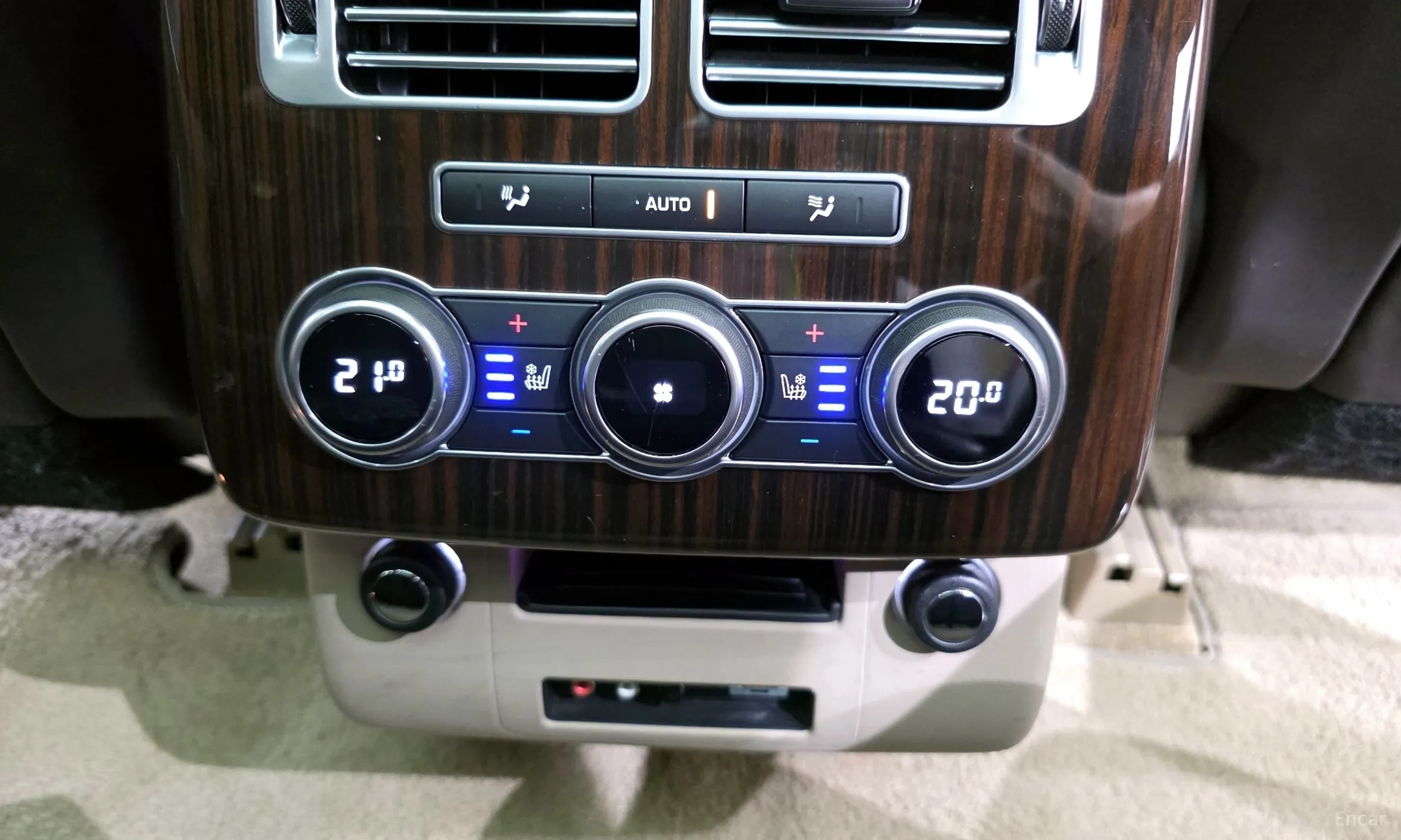 Land Rover Range Rover 4th Generation превью 18