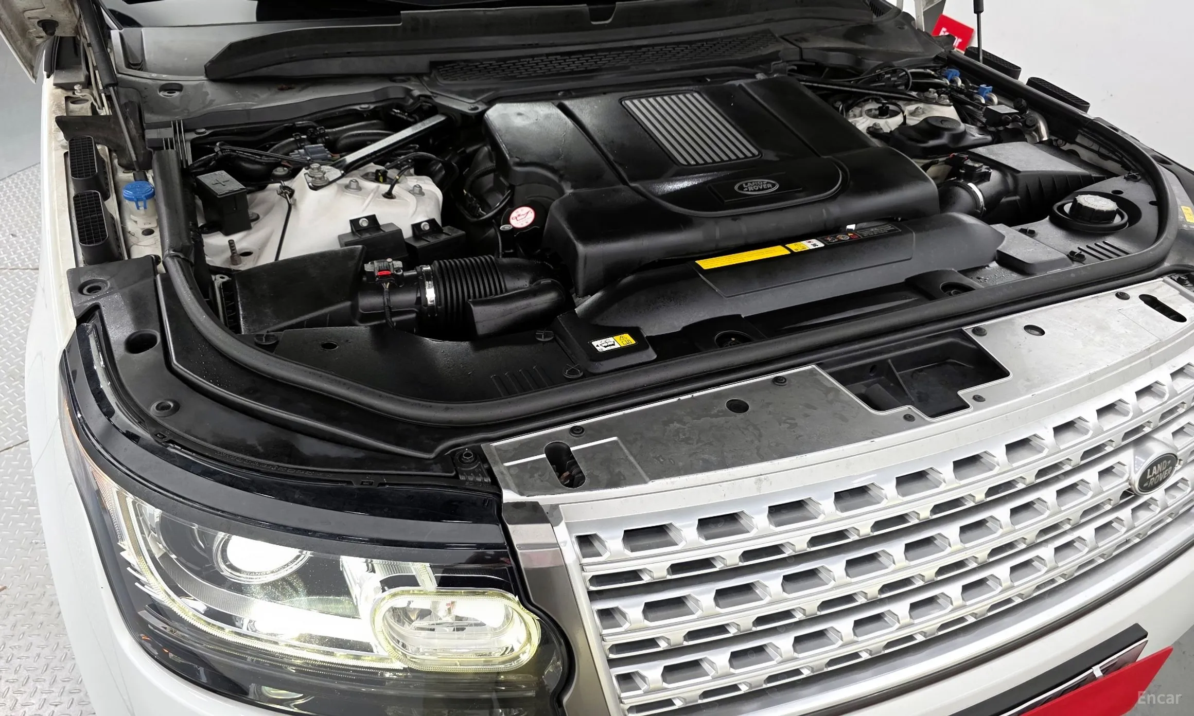 Land Rover Range Rover 4th Generation превью 6