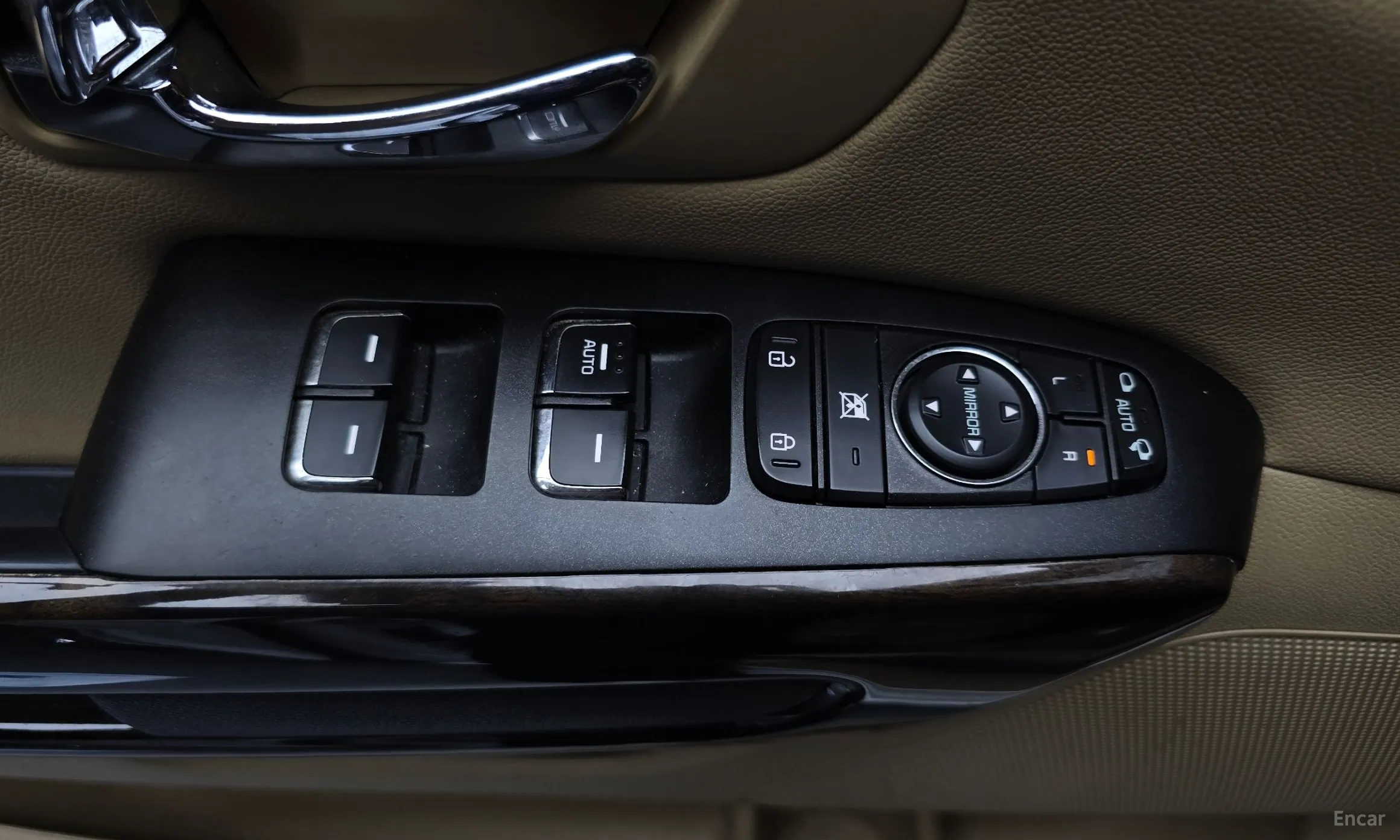 Kia Carnival превью 17