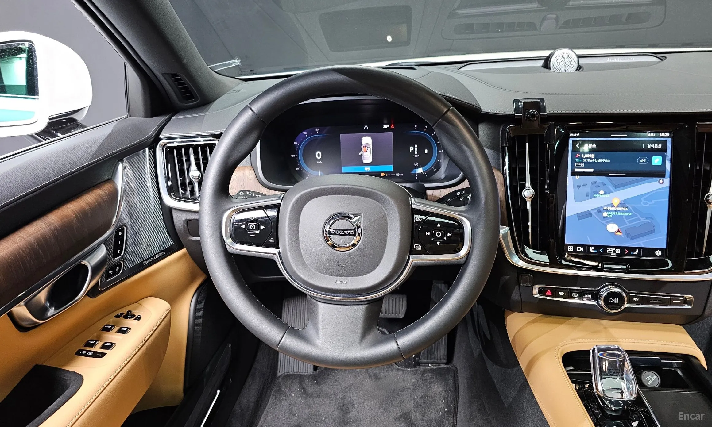 Volvo S90 превью 13