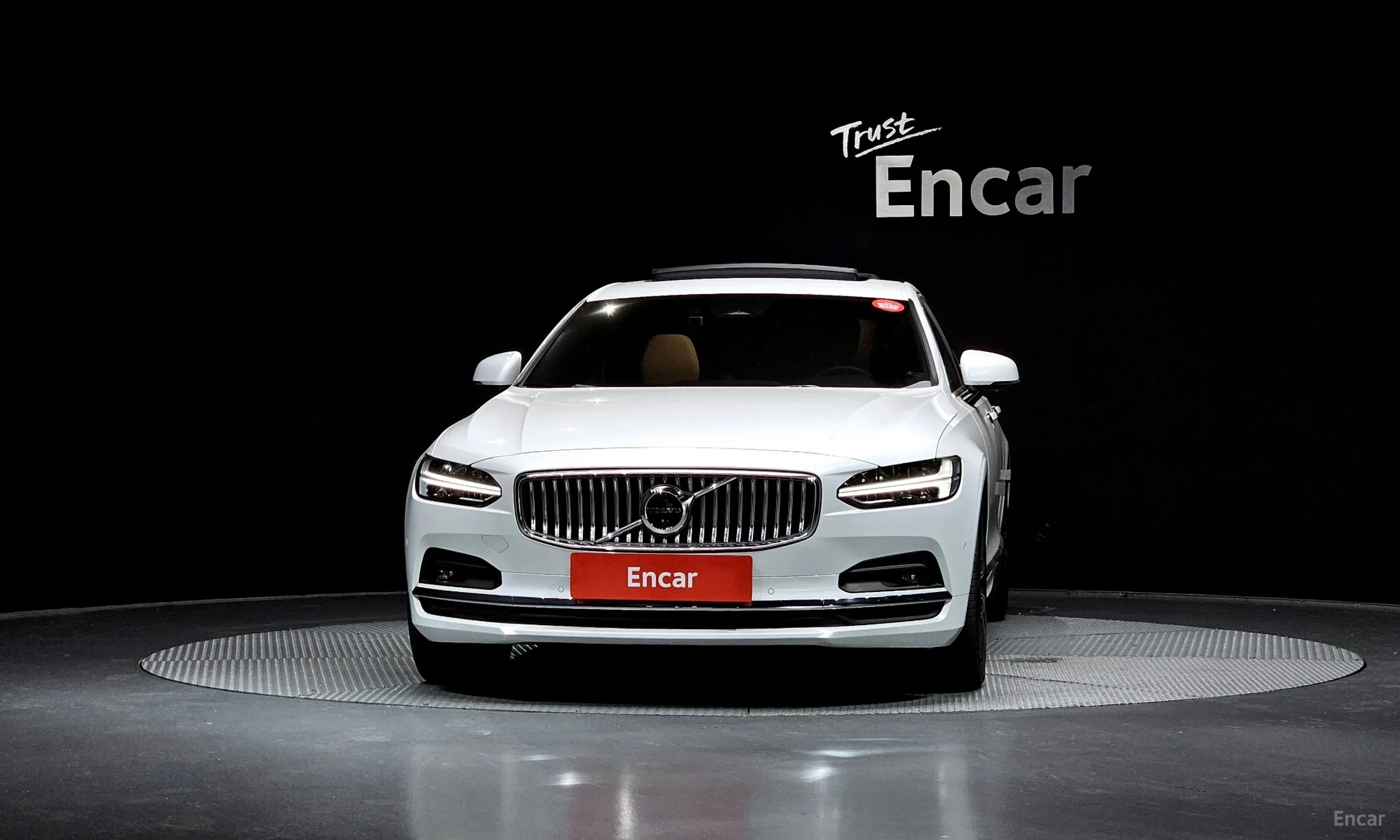 Volvo S90 превью 3