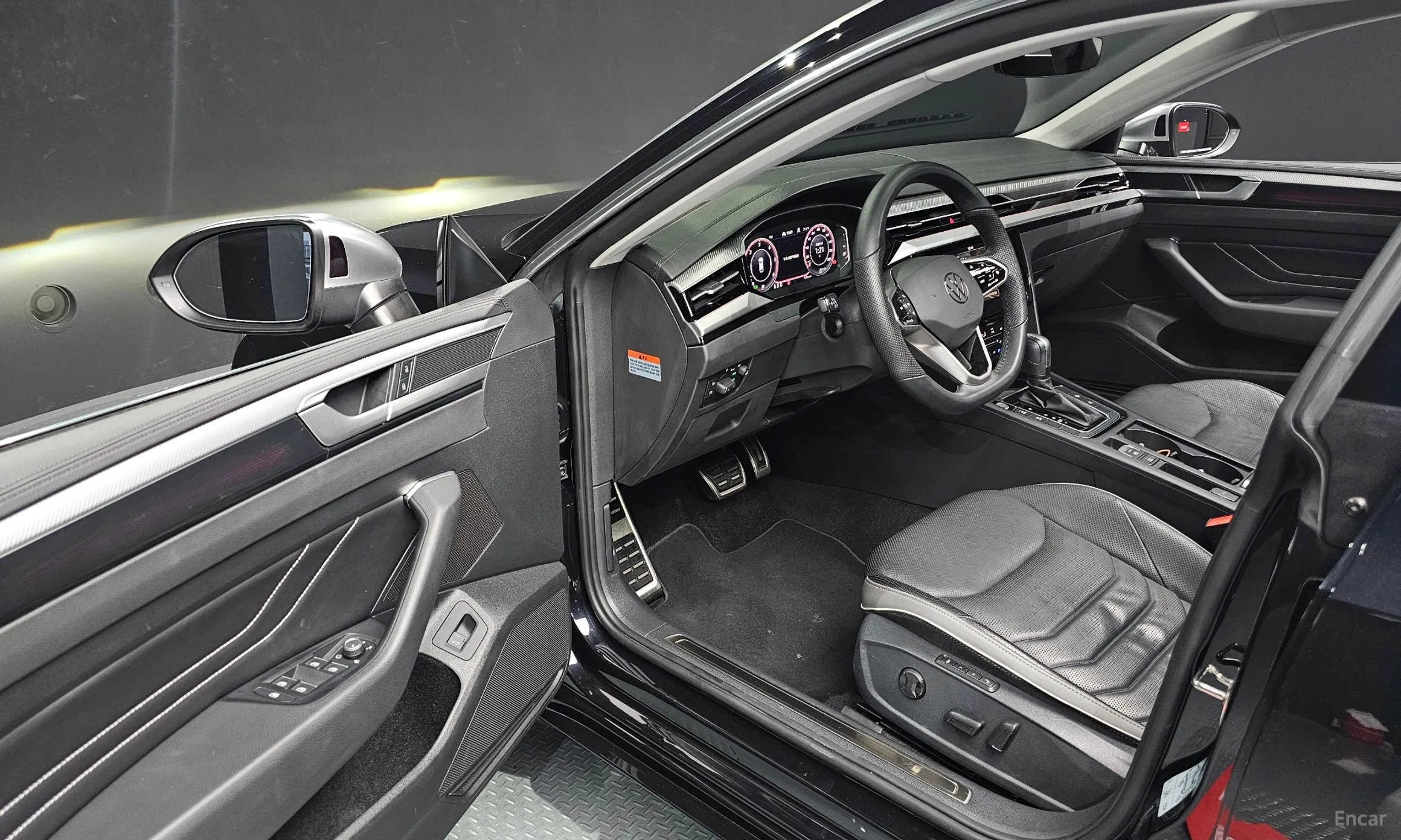 Volkswagen Ateon превью 11