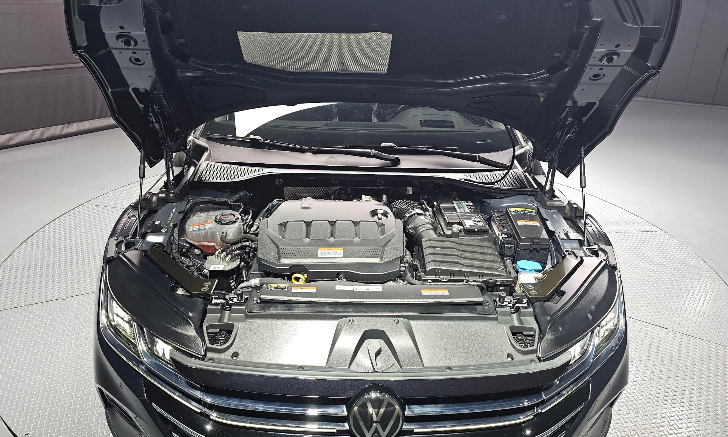 Volkswagen Ateon превью 6