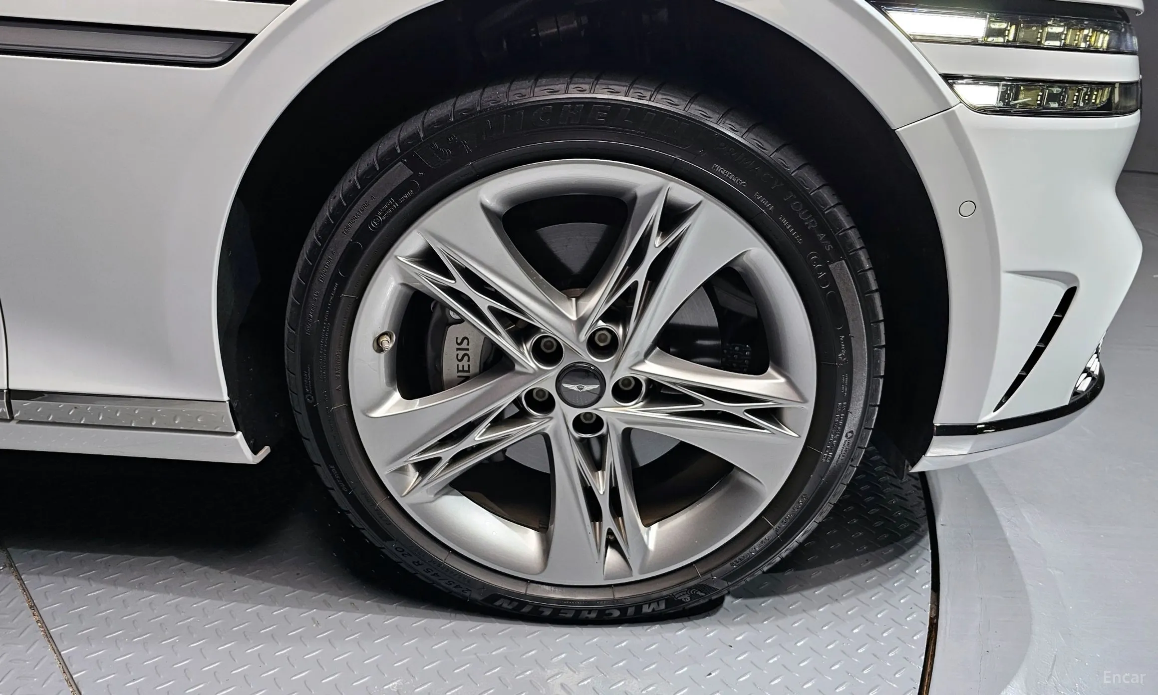 Genesis G90 (RS4) превью 5