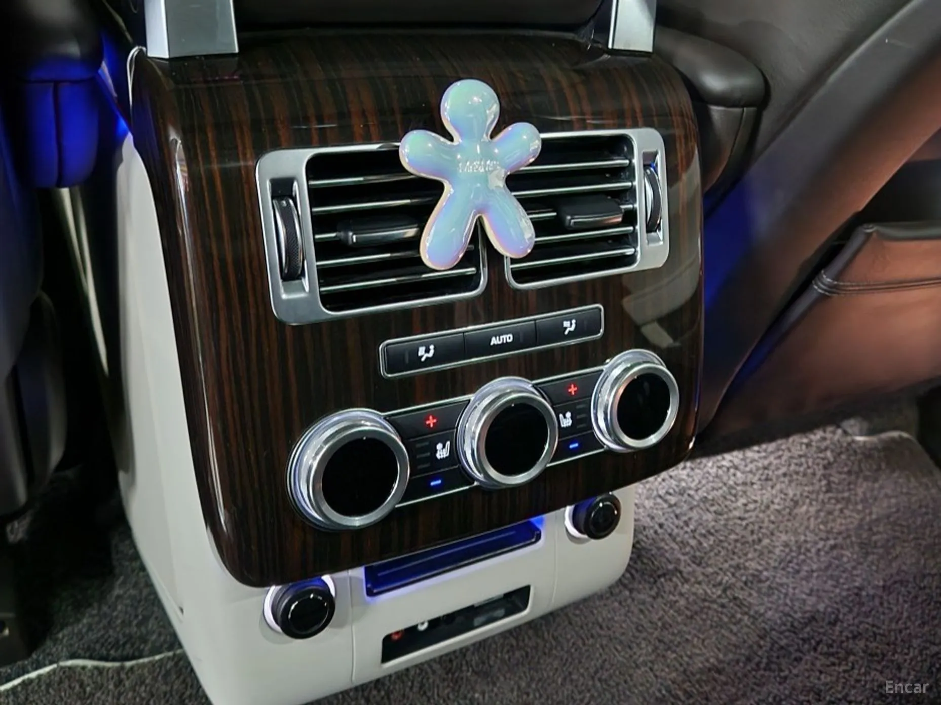 Land Rover Range Rover 4th Generation превью 14