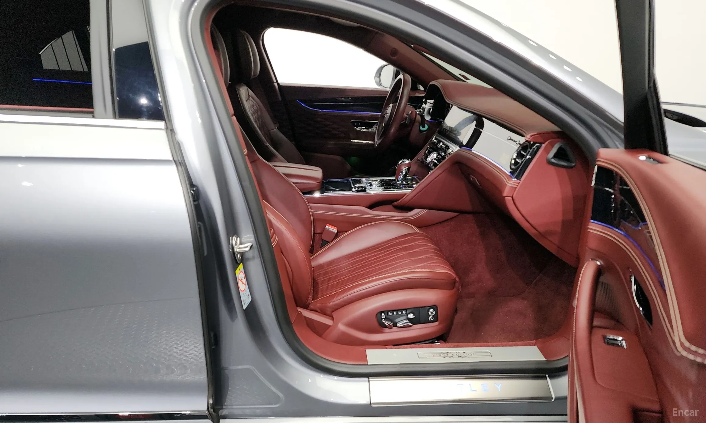 Bentley Flying Spur 3rd Generation превью 11