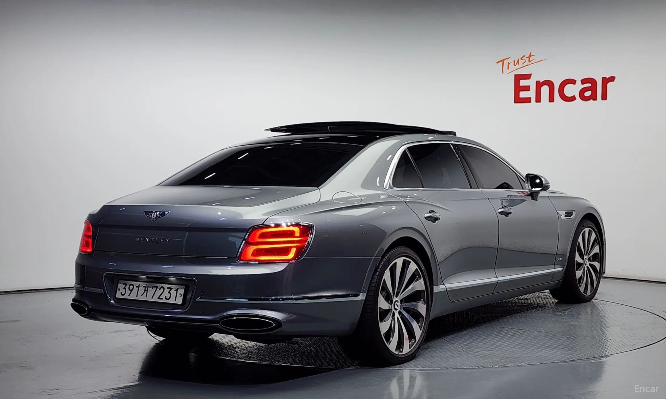 Bentley Flying Spur 3rd Generation превью 2