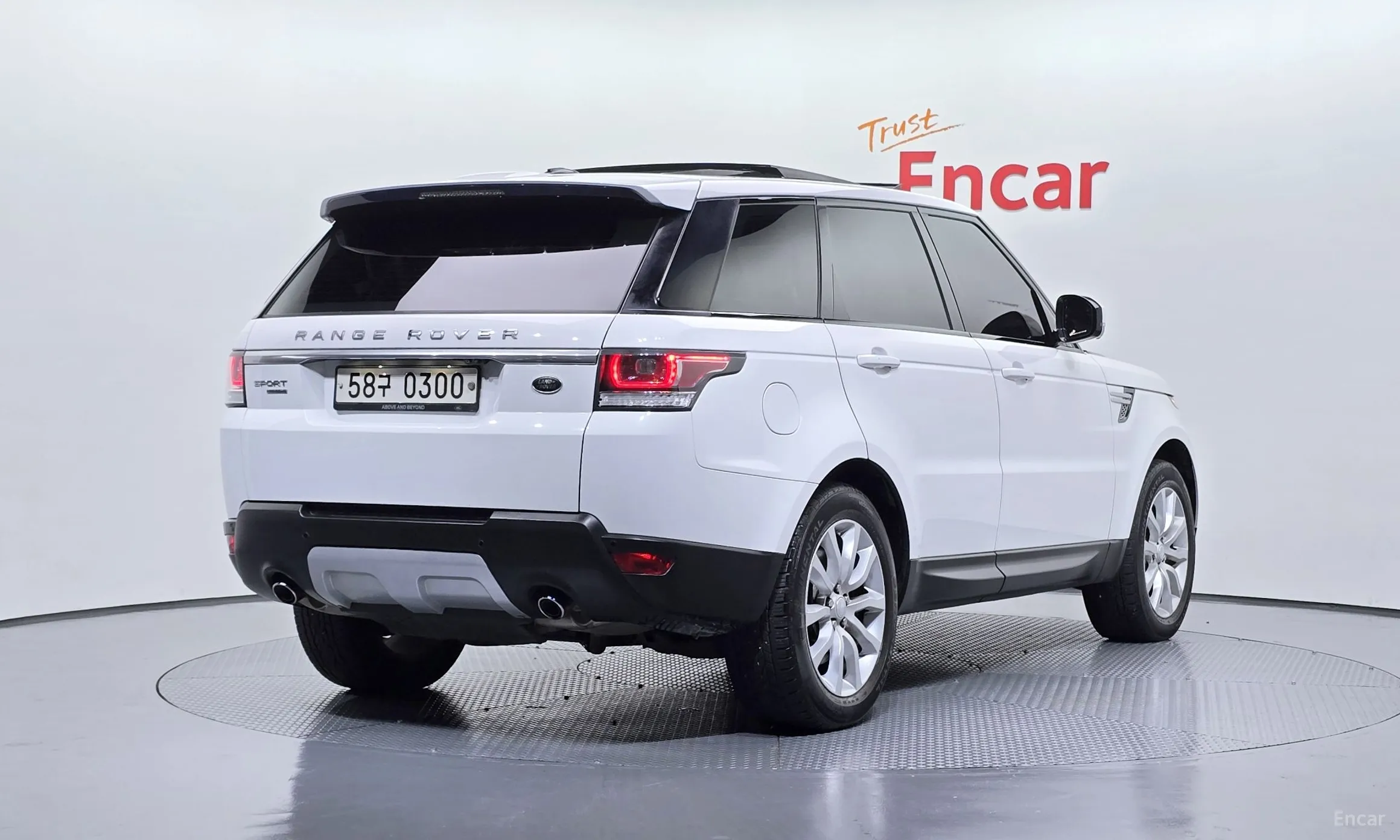Land Rover Range Rover Sport 2nd Generation