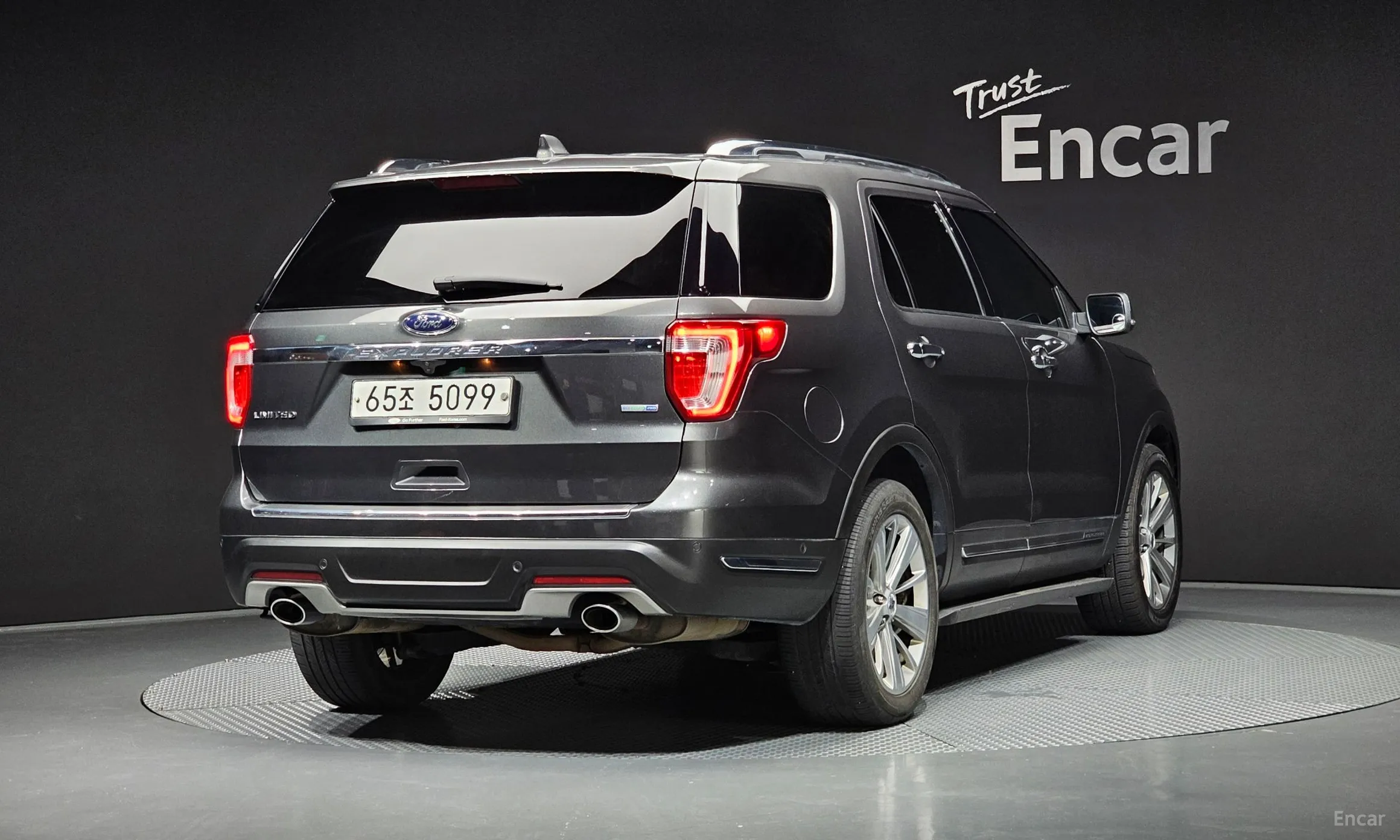 Ford Explorer превью 2