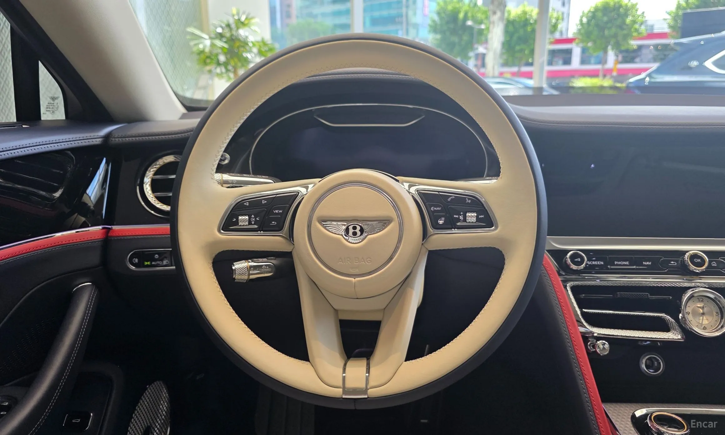 Bentley Flying Spur 3rd Generation превью 12