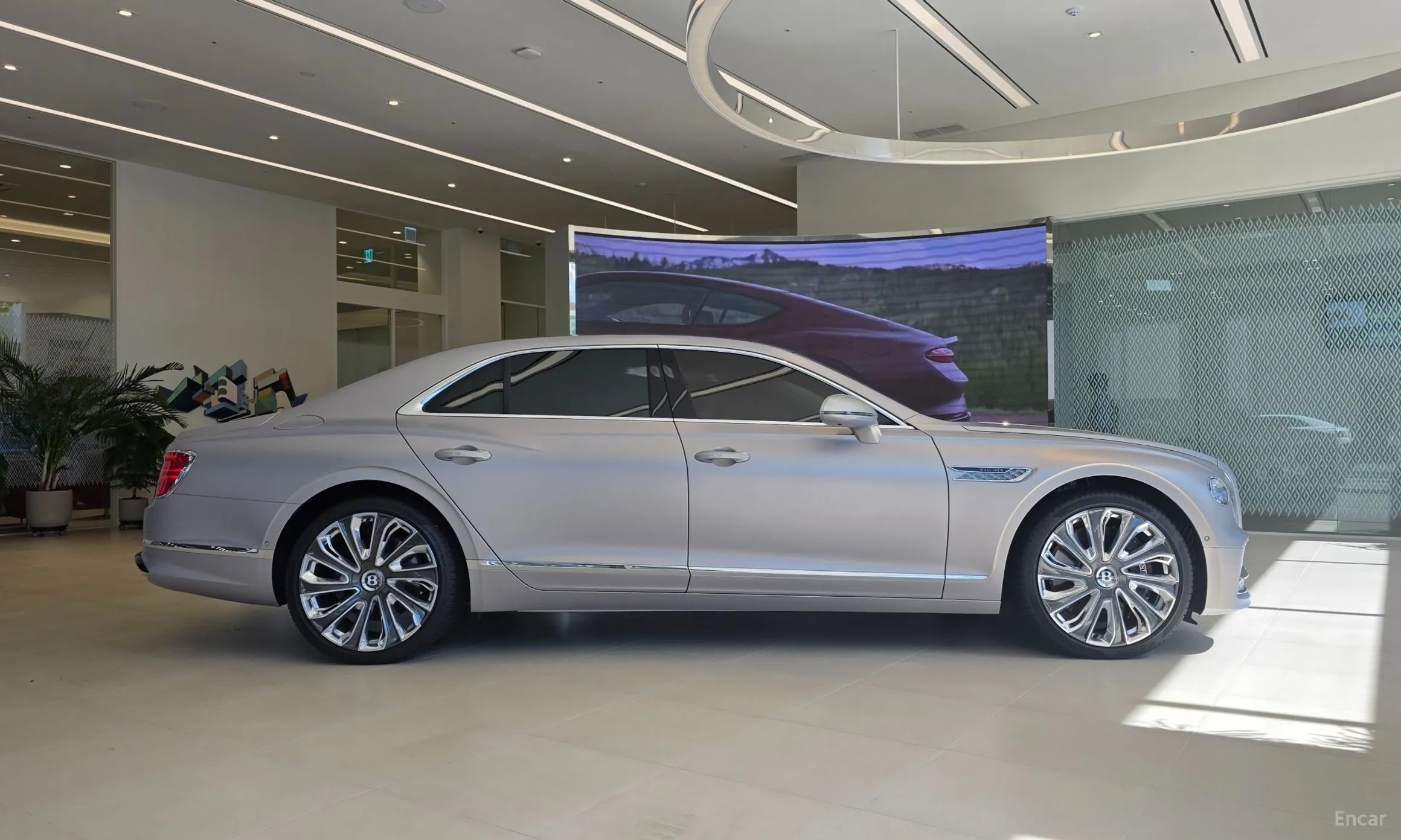 Bentley Flying Spur 3rd Generation превью 3