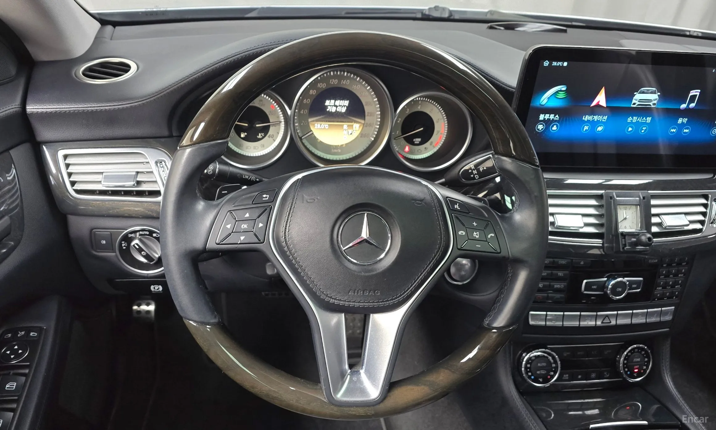 Mercedes Benz CLS-Class W218 превью 13