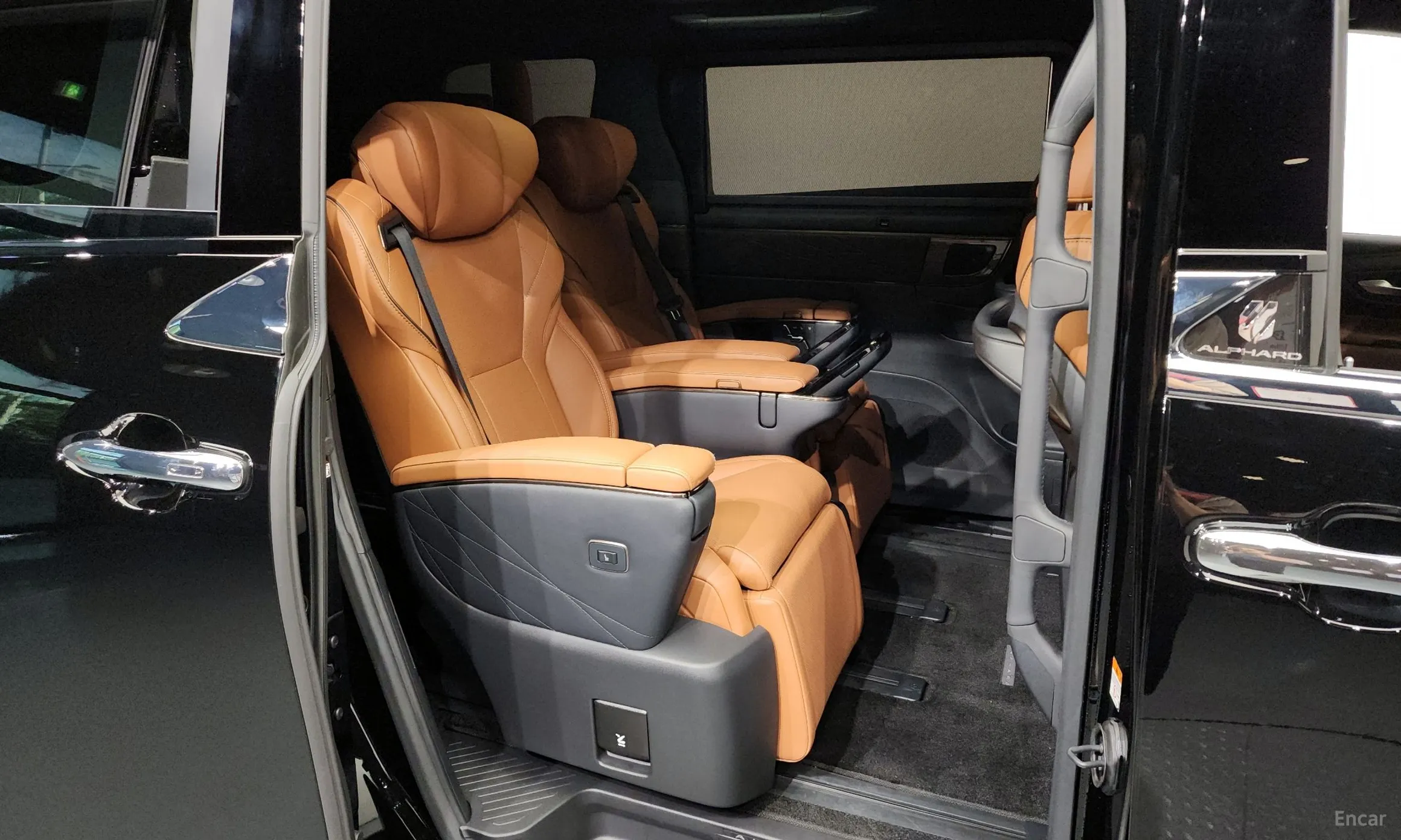 Toyota Alphard 4th Generation превью 12