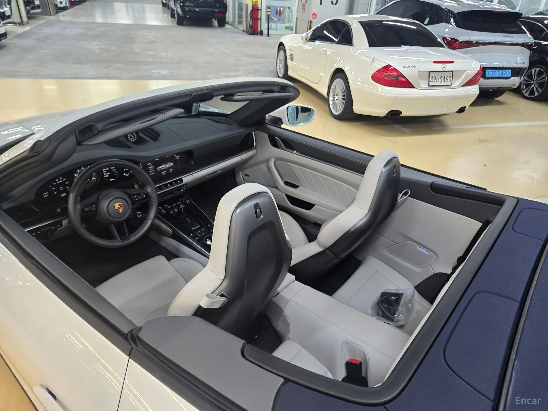 Porsche 911 (992) превью 4