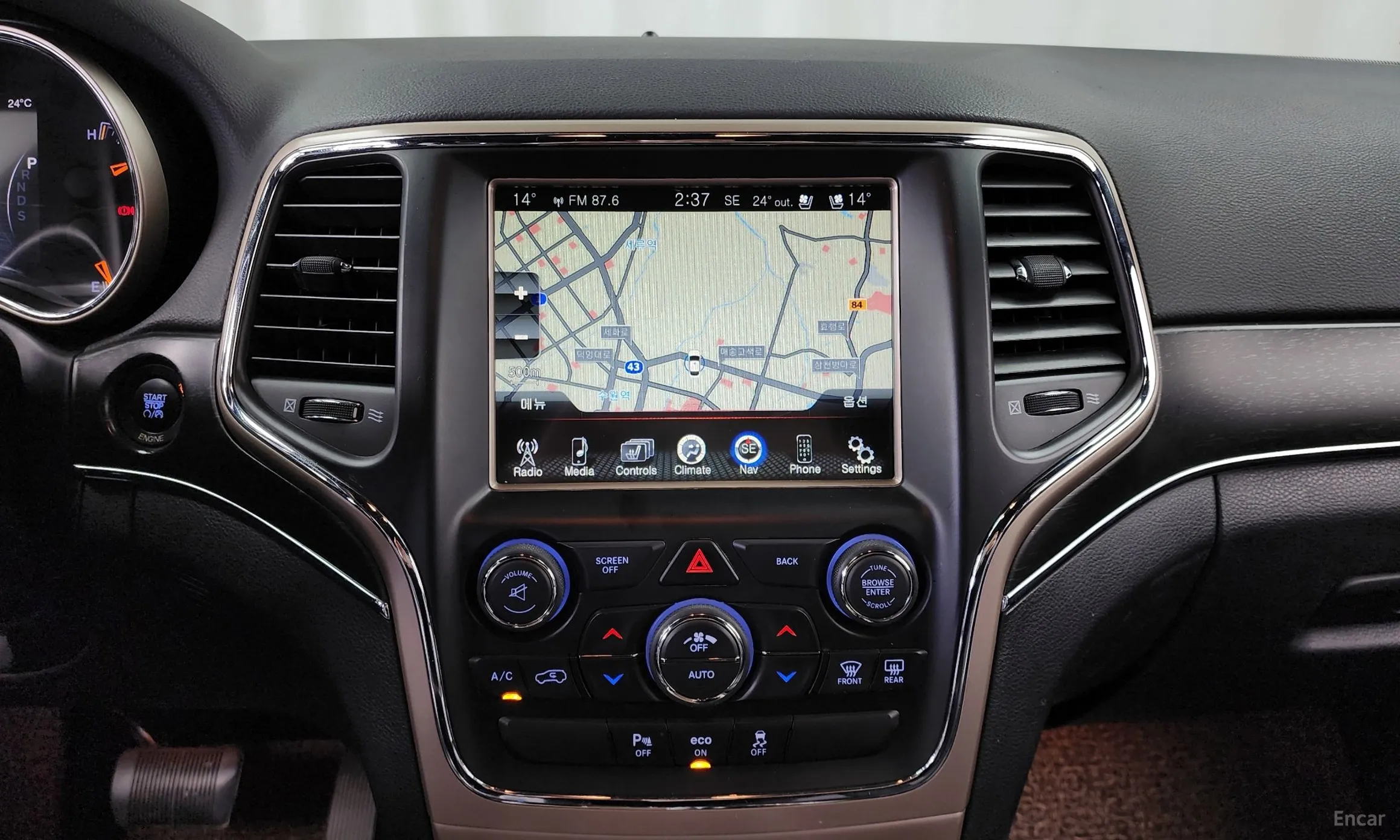 Jeep Grand Cherokee превью 14