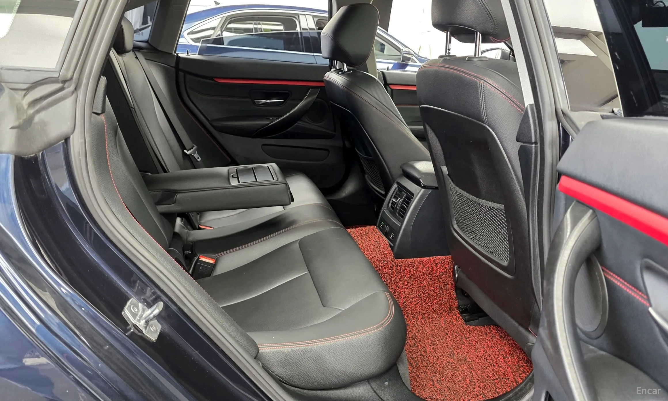 BMW Series 4 (F32) превью 12