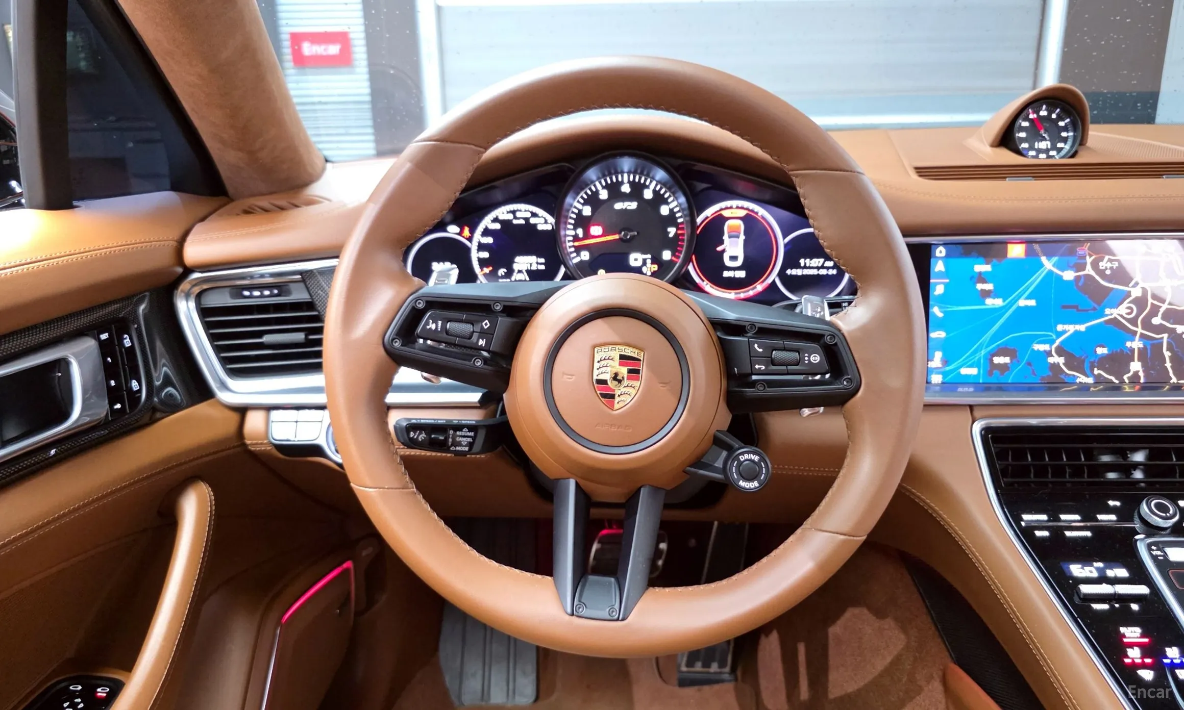Porsche Panamera (971) превью 13
