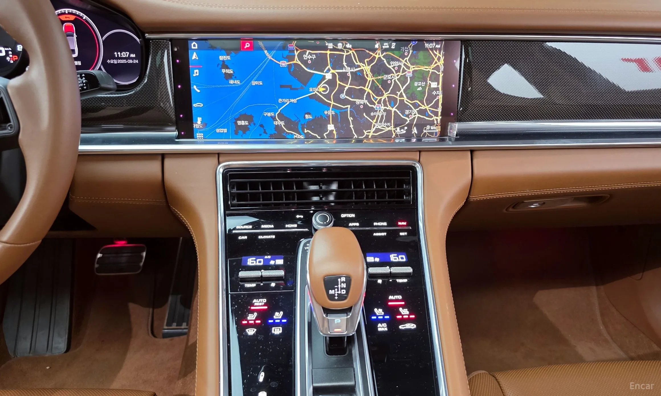 Porsche Panamera (971) превью 16