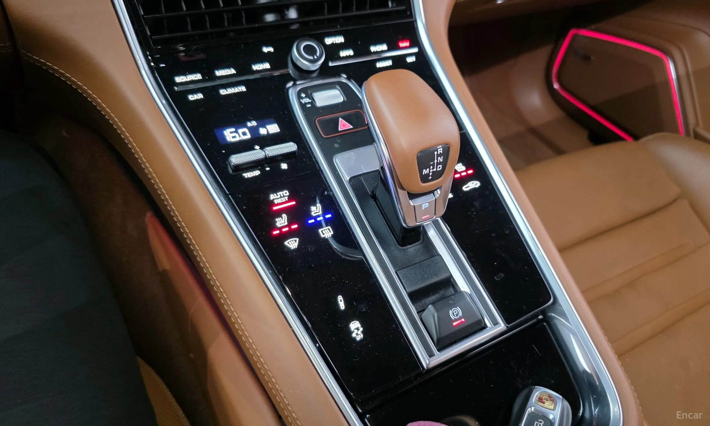 Porsche Panamera (971) превью 9