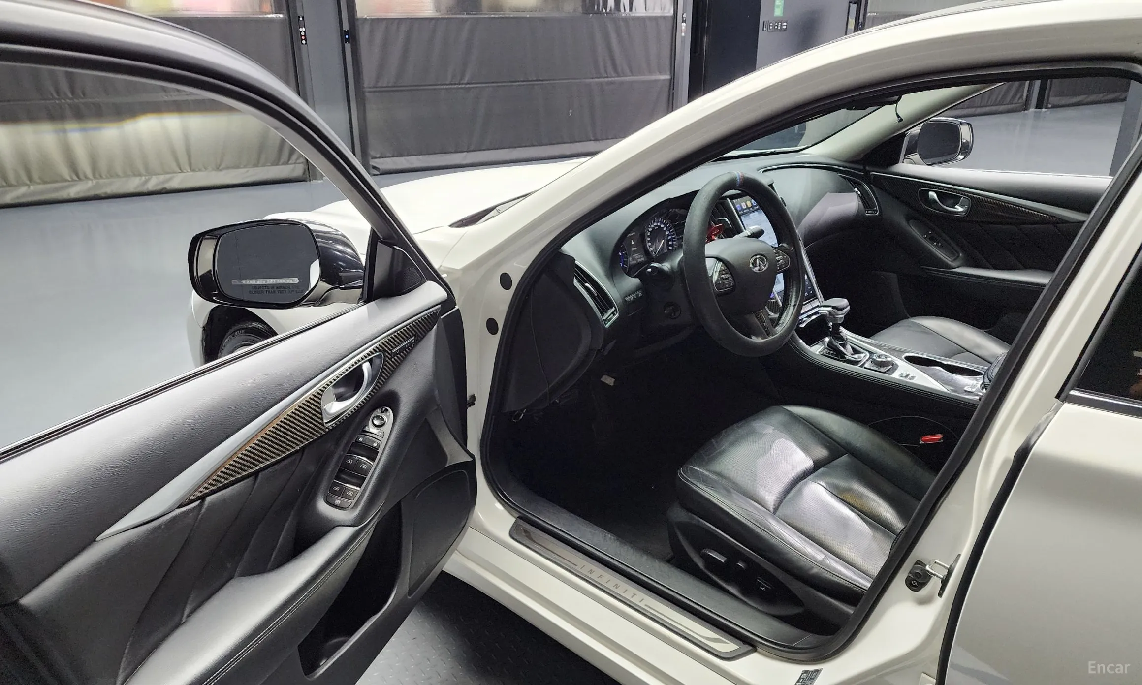 Infiniti Q50 превью 10
