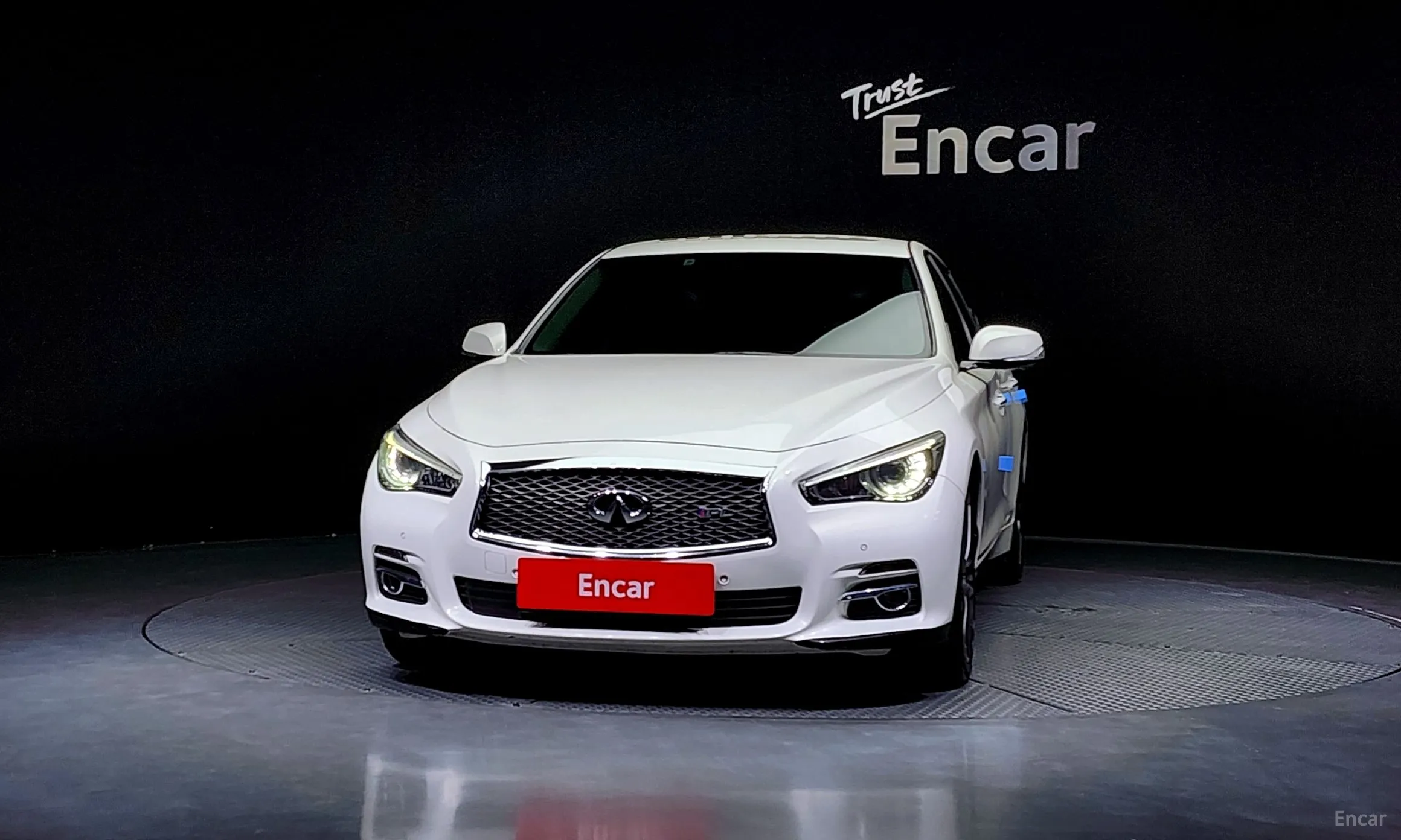 Infiniti Q50 превью 3