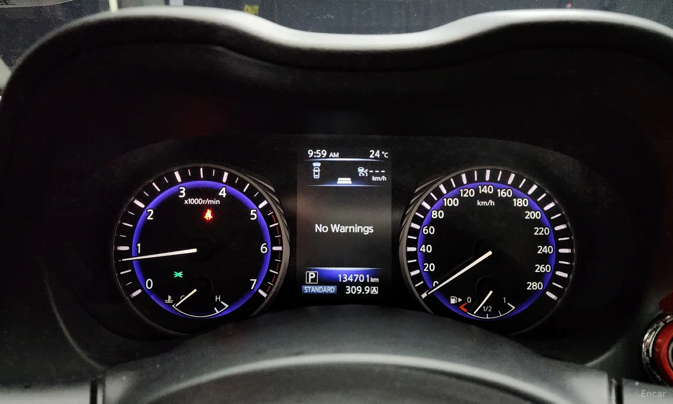 Infiniti Q50 превью 8