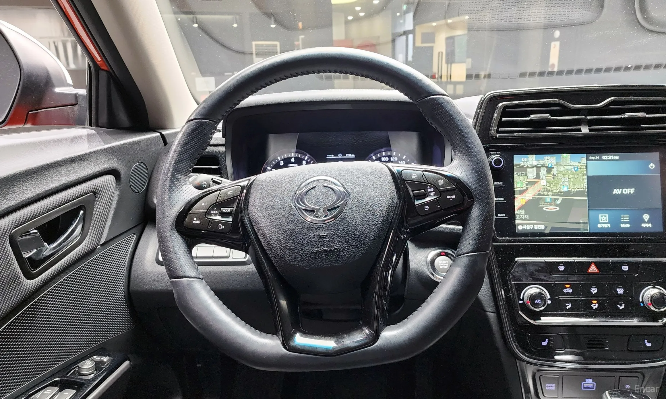 KG Mobility (SsangYong) Berry New Tivoli превью 14