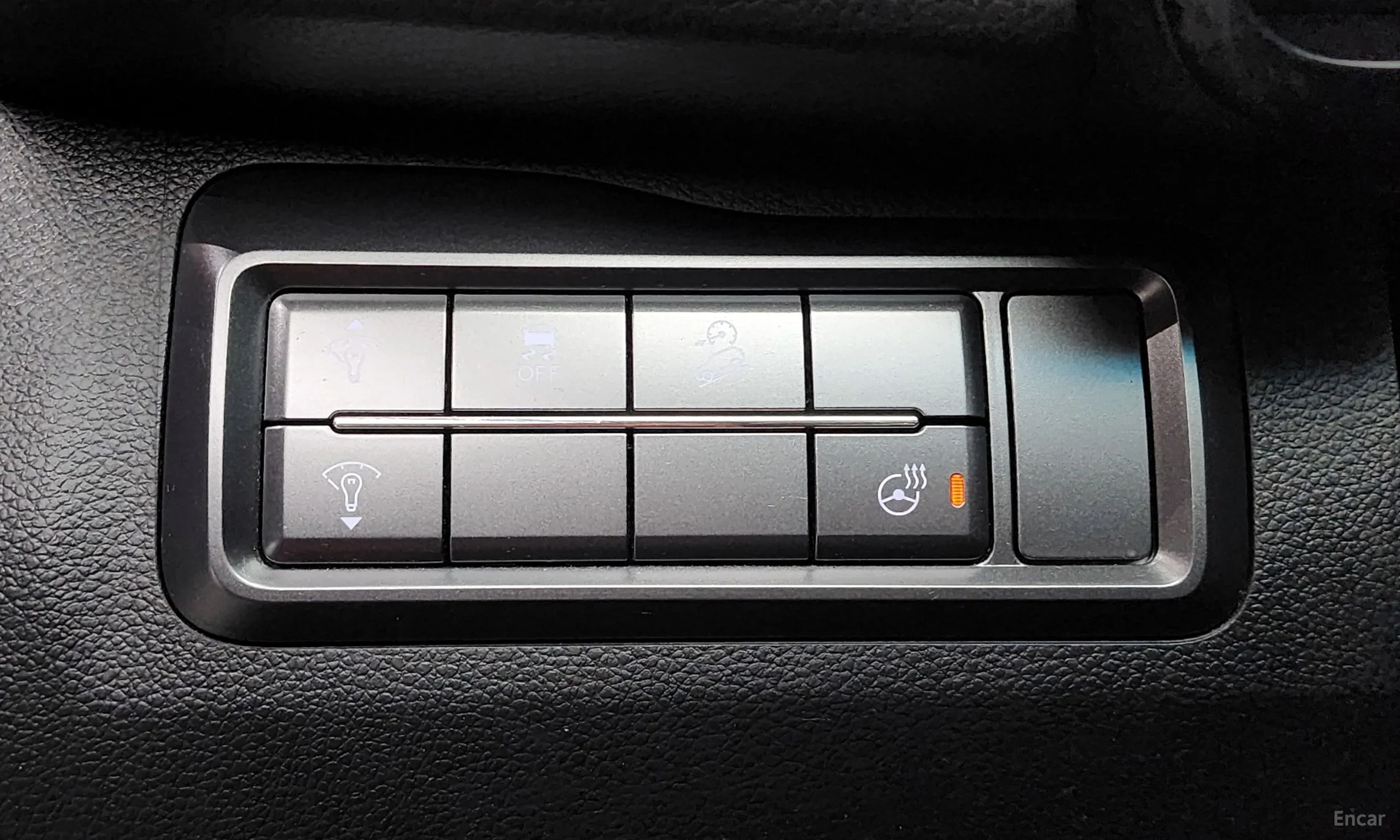 KG Mobility (SsangYong) Berry New Tivoli превью 17