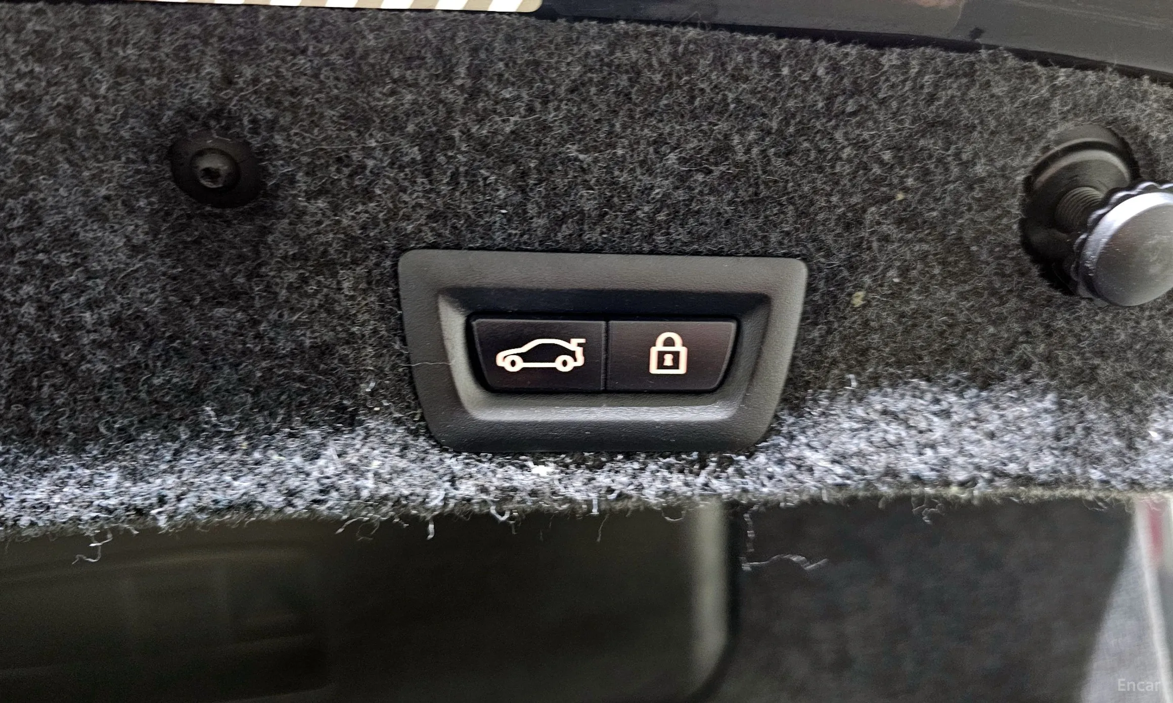 BMW 5 Series (F10) превью 20