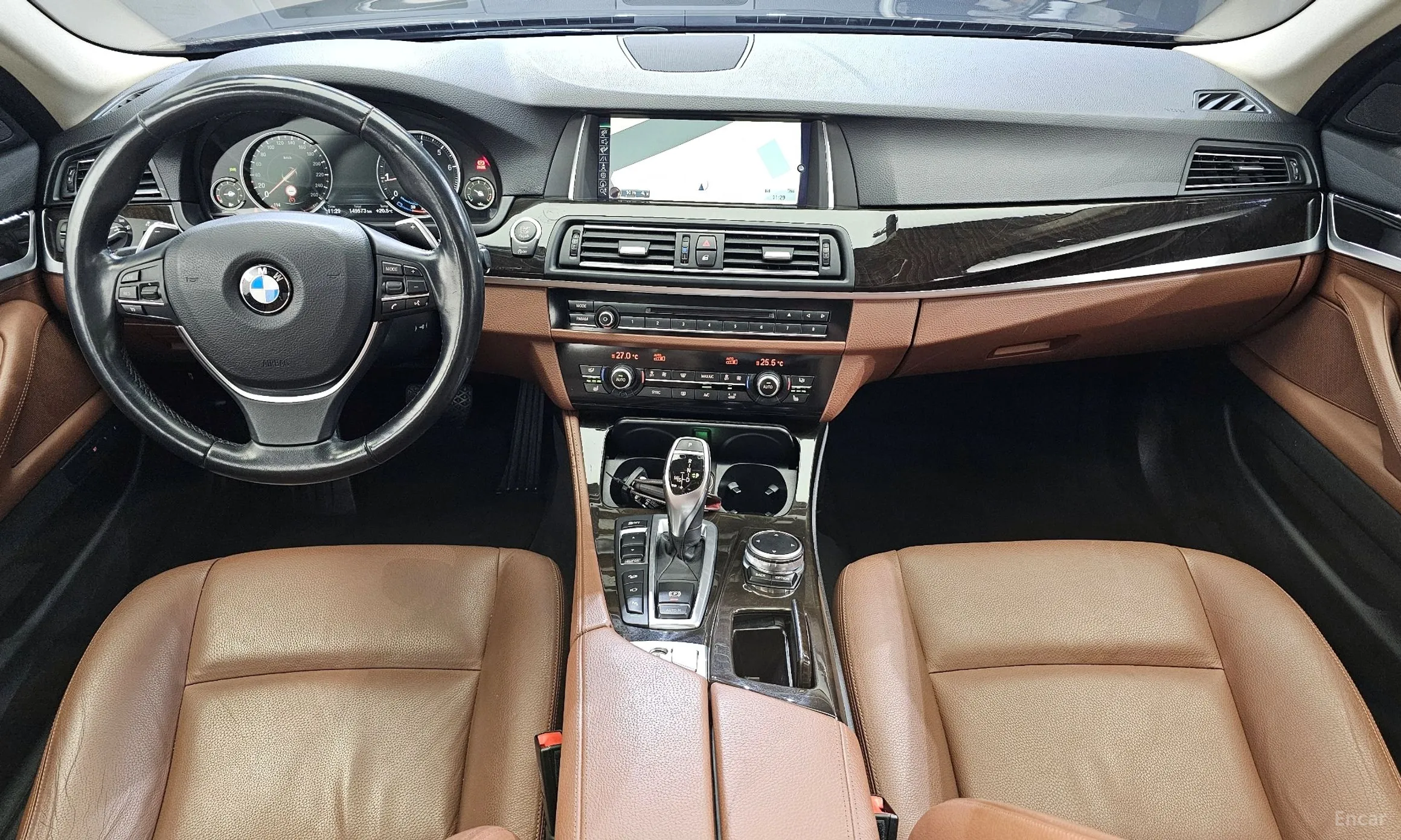 BMW 5 Series (F10) превью 7