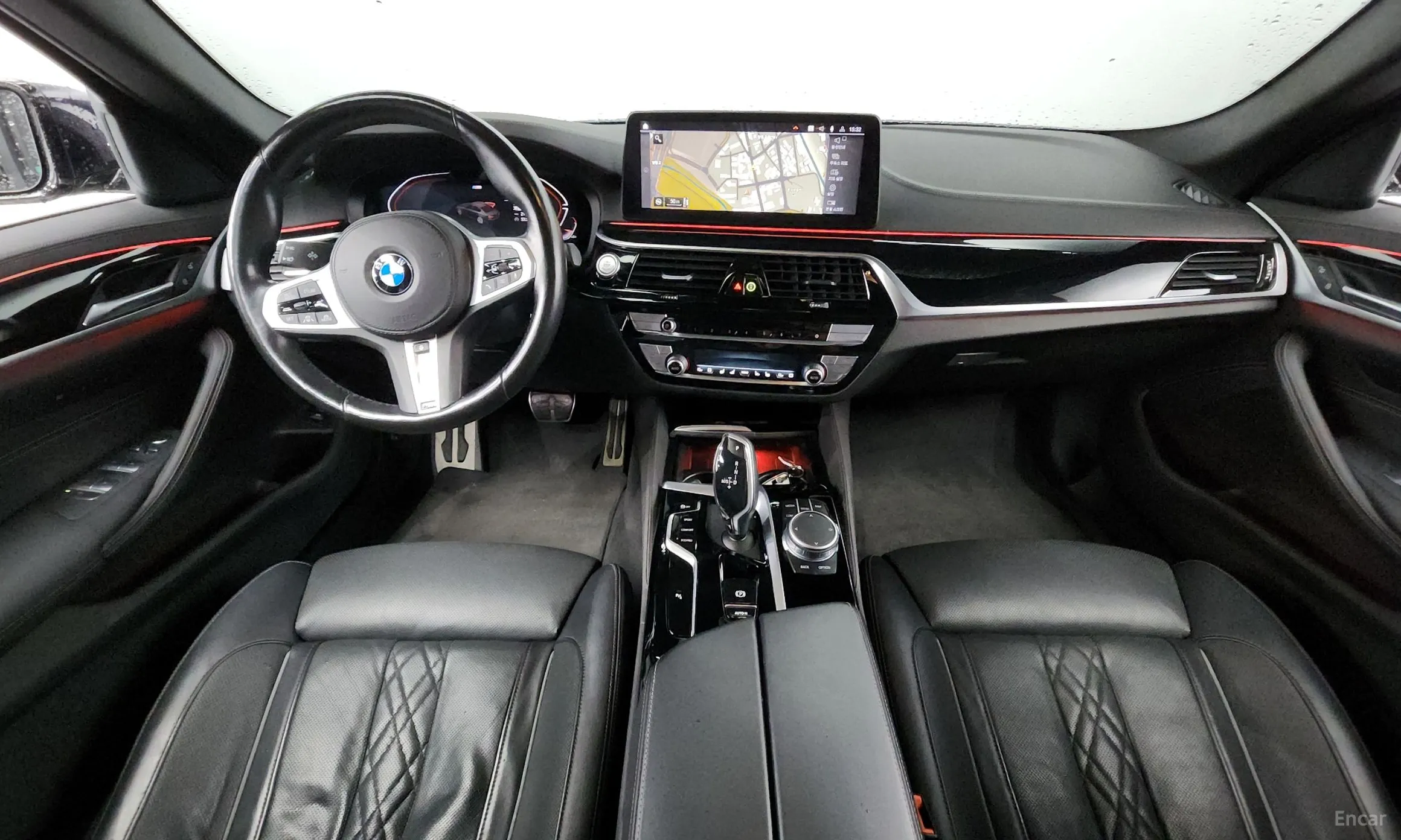 BMW 5 Series (G30) превью 7
