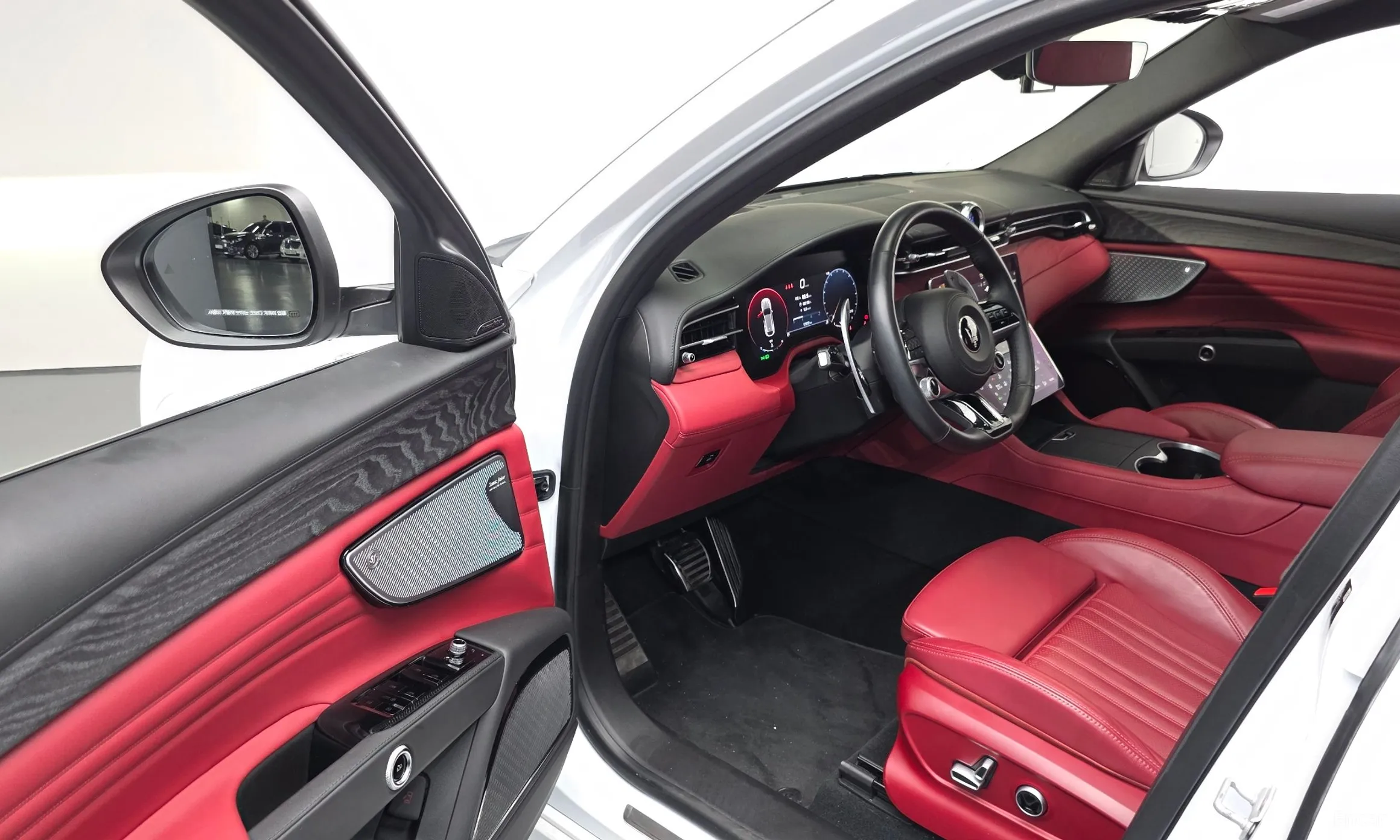 Maserati Grekale превью 11