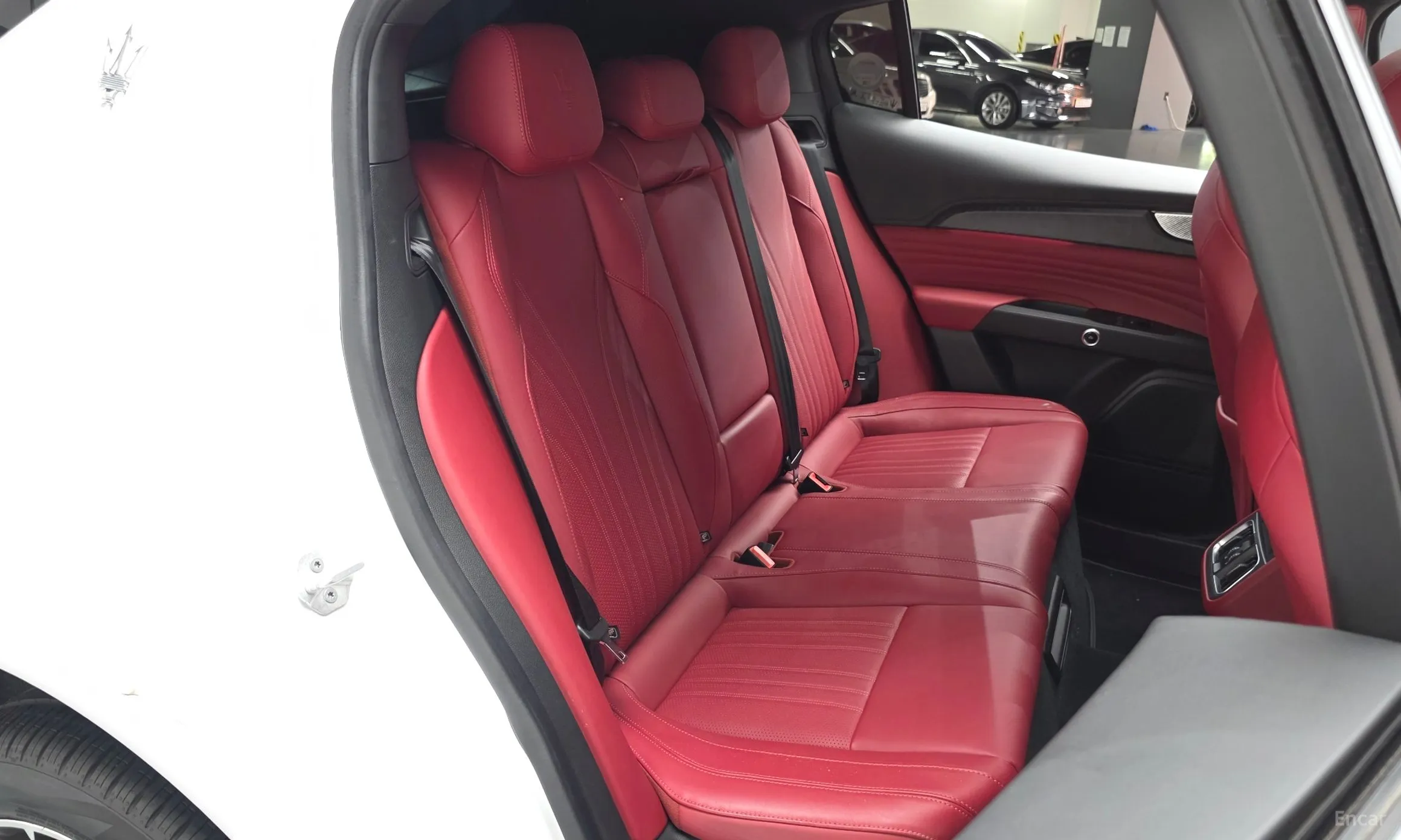 Maserati Grekale превью 12