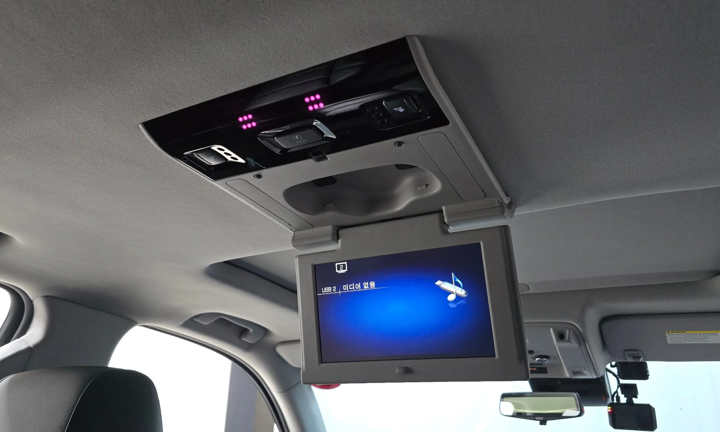 Cadillac Escalade превью 18